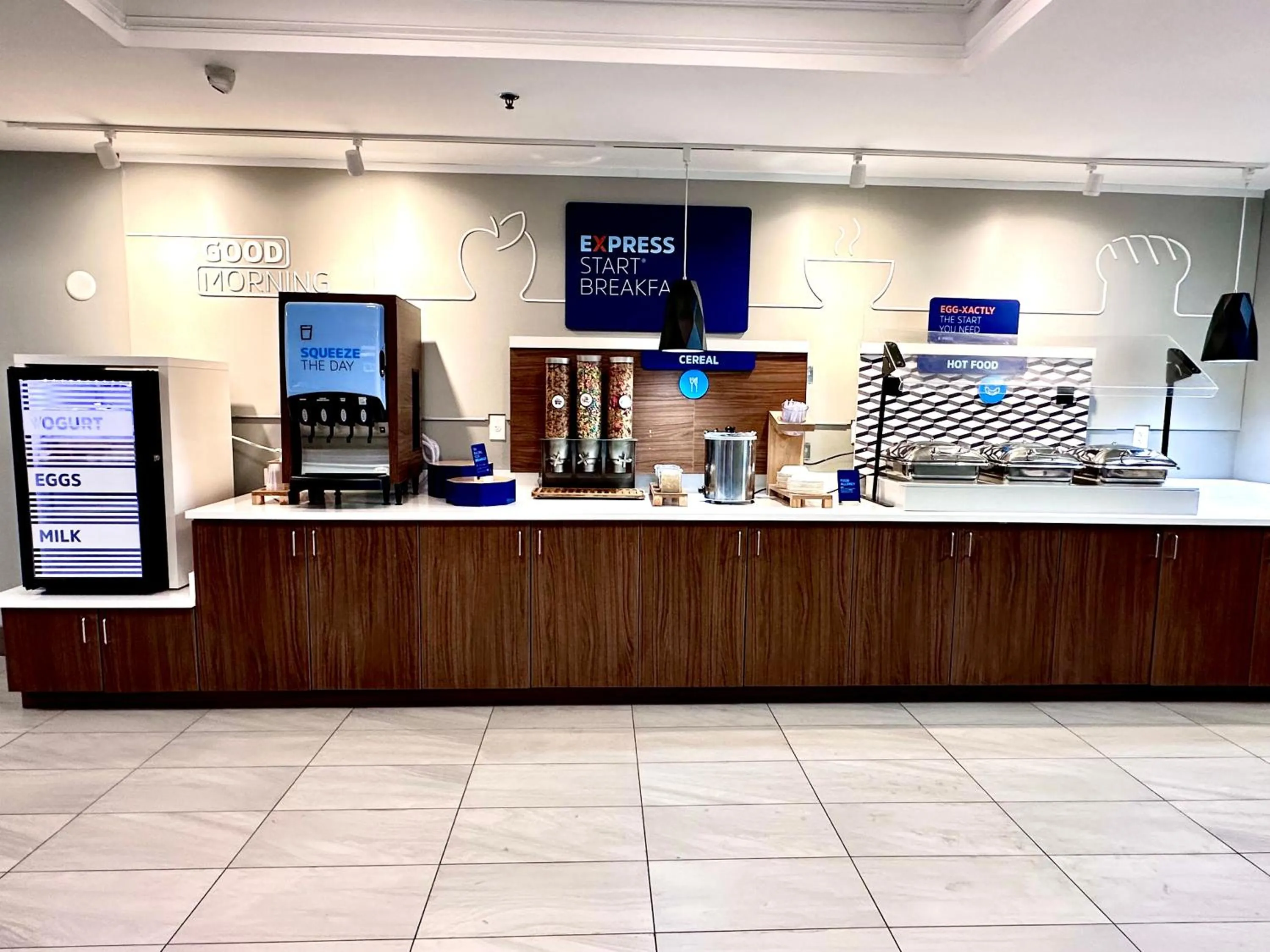 Breakfast in Holiday Inn Express Hotel & Suites Hinesville by IHG