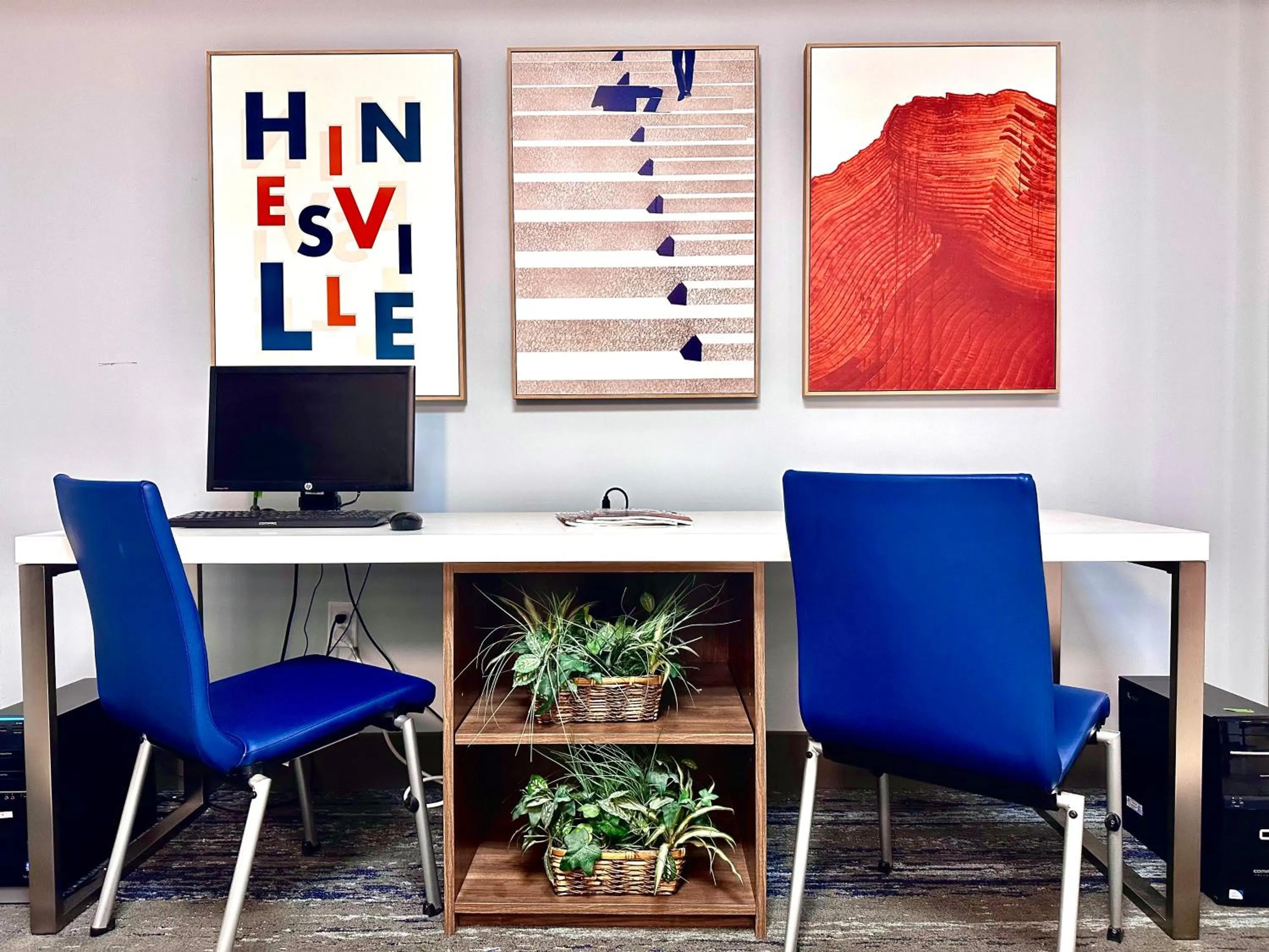 Business facilities in Holiday Inn Express Hotel & Suites Hinesville by IHG