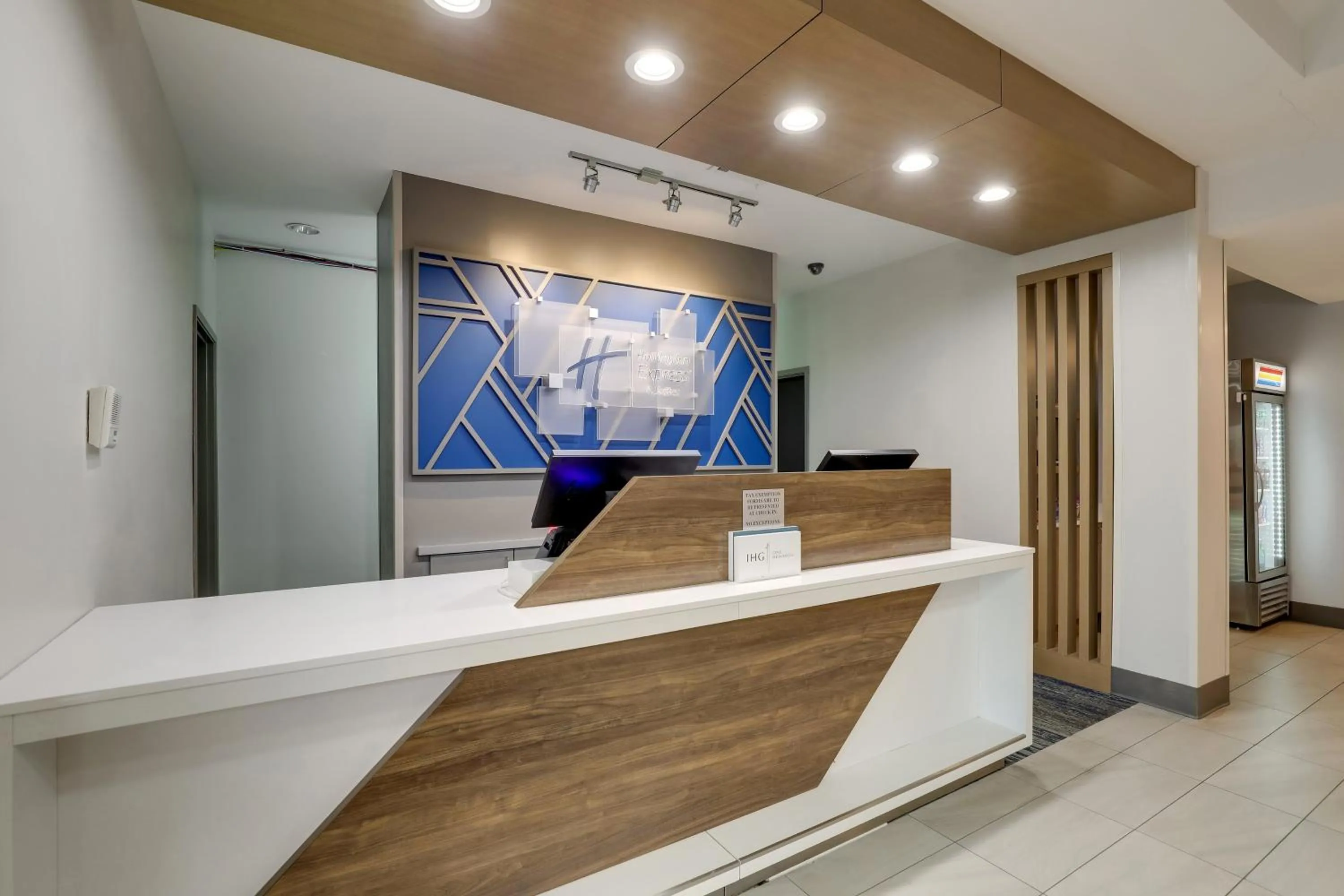 Property building in Holiday Inn Express Hotel & Suites Hinesville by IHG