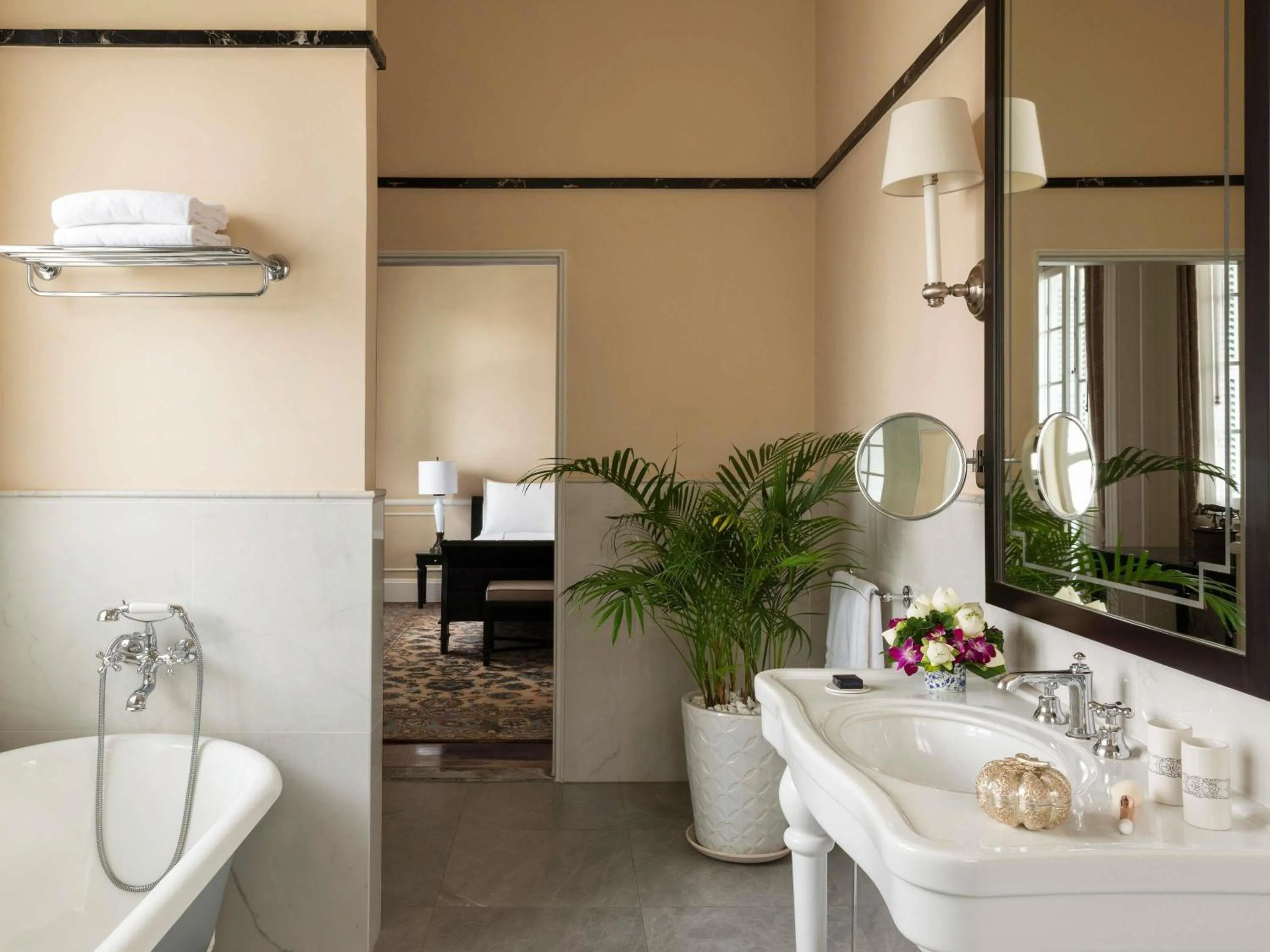 Bedroom in Raffles Hotel Le Royal