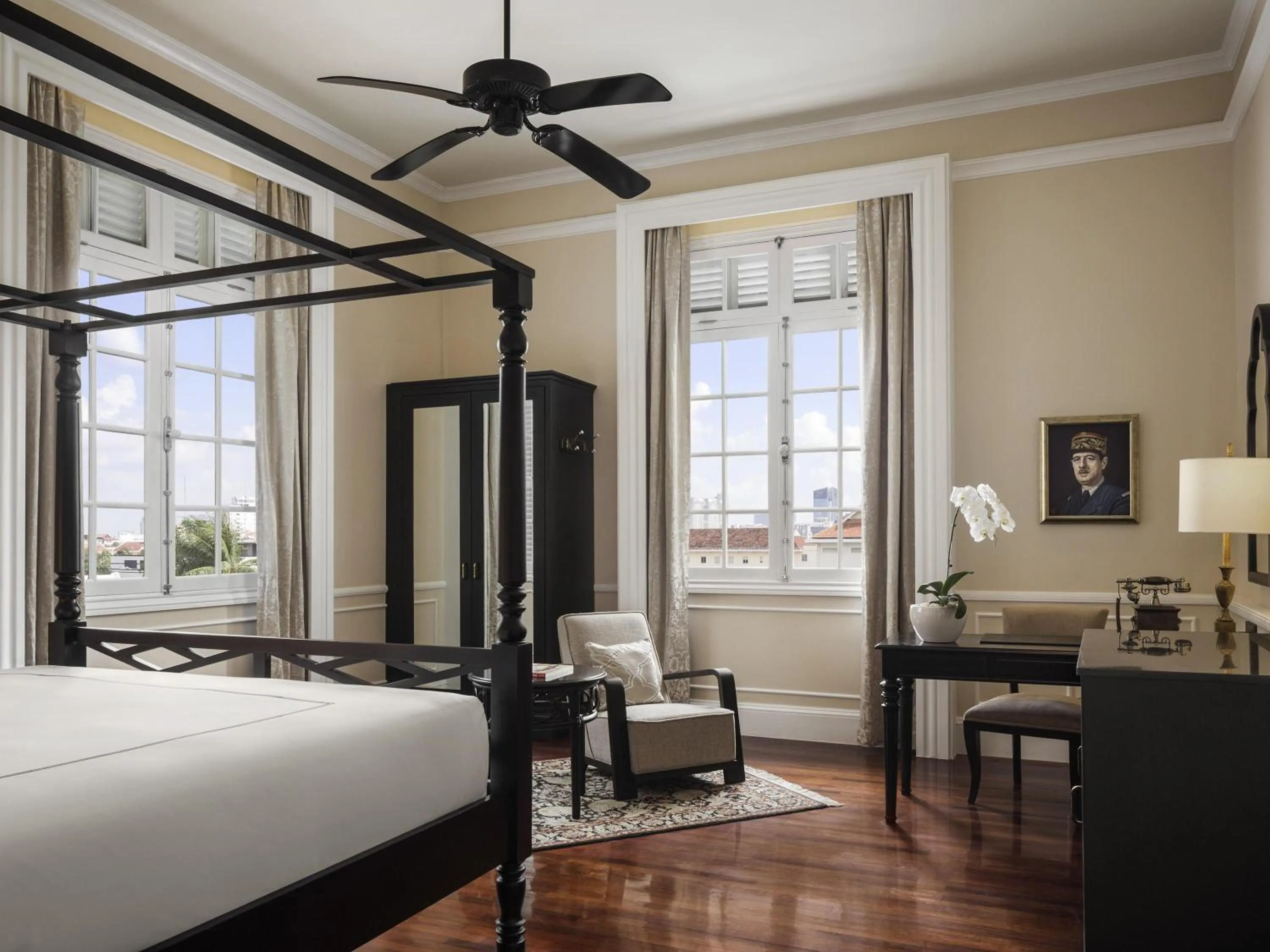 Bedroom, Bed in Raffles Hotel Le Royal