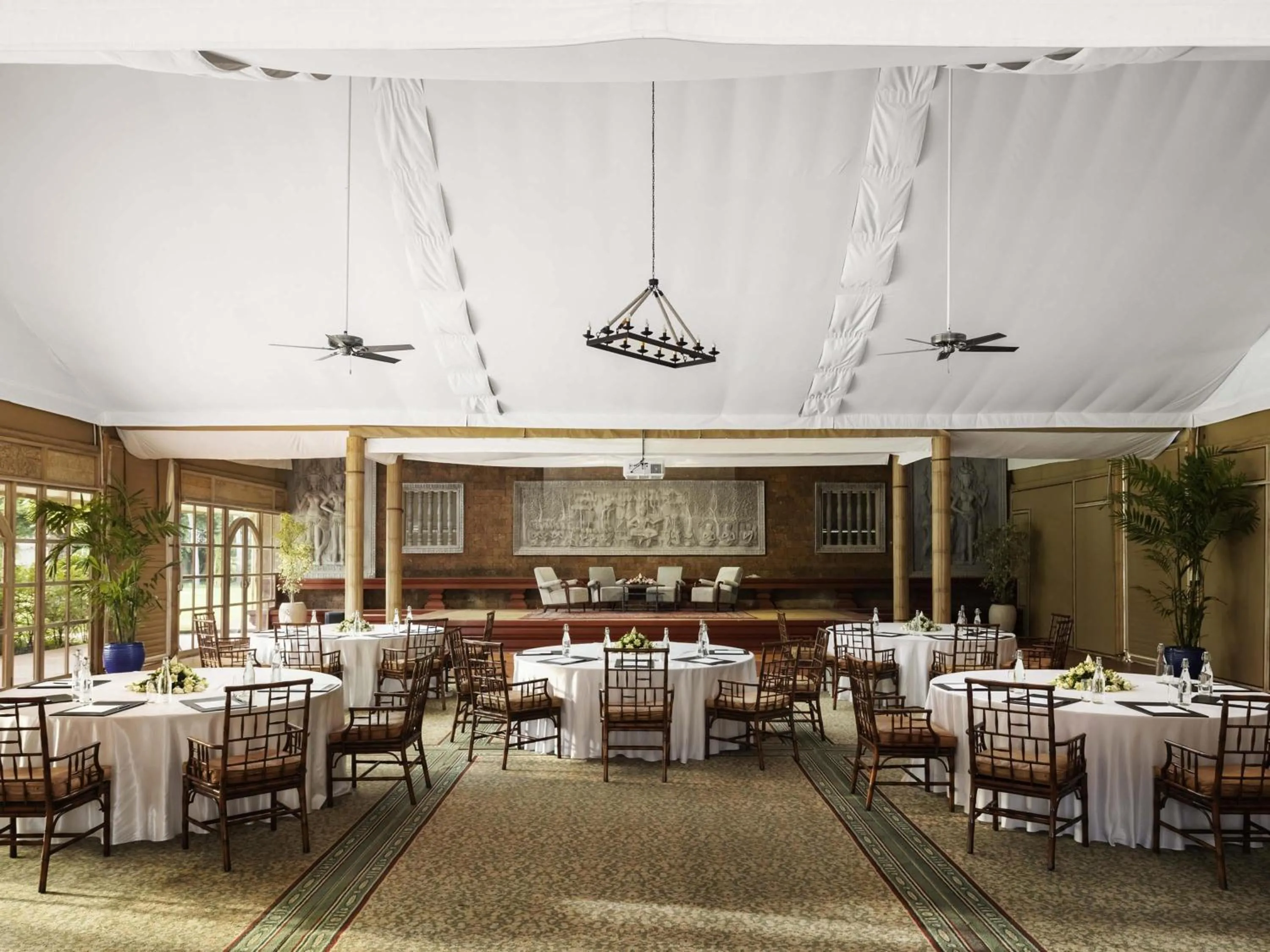 Restaurant/places to eat in Raffles Grand Hotel d'Angkor