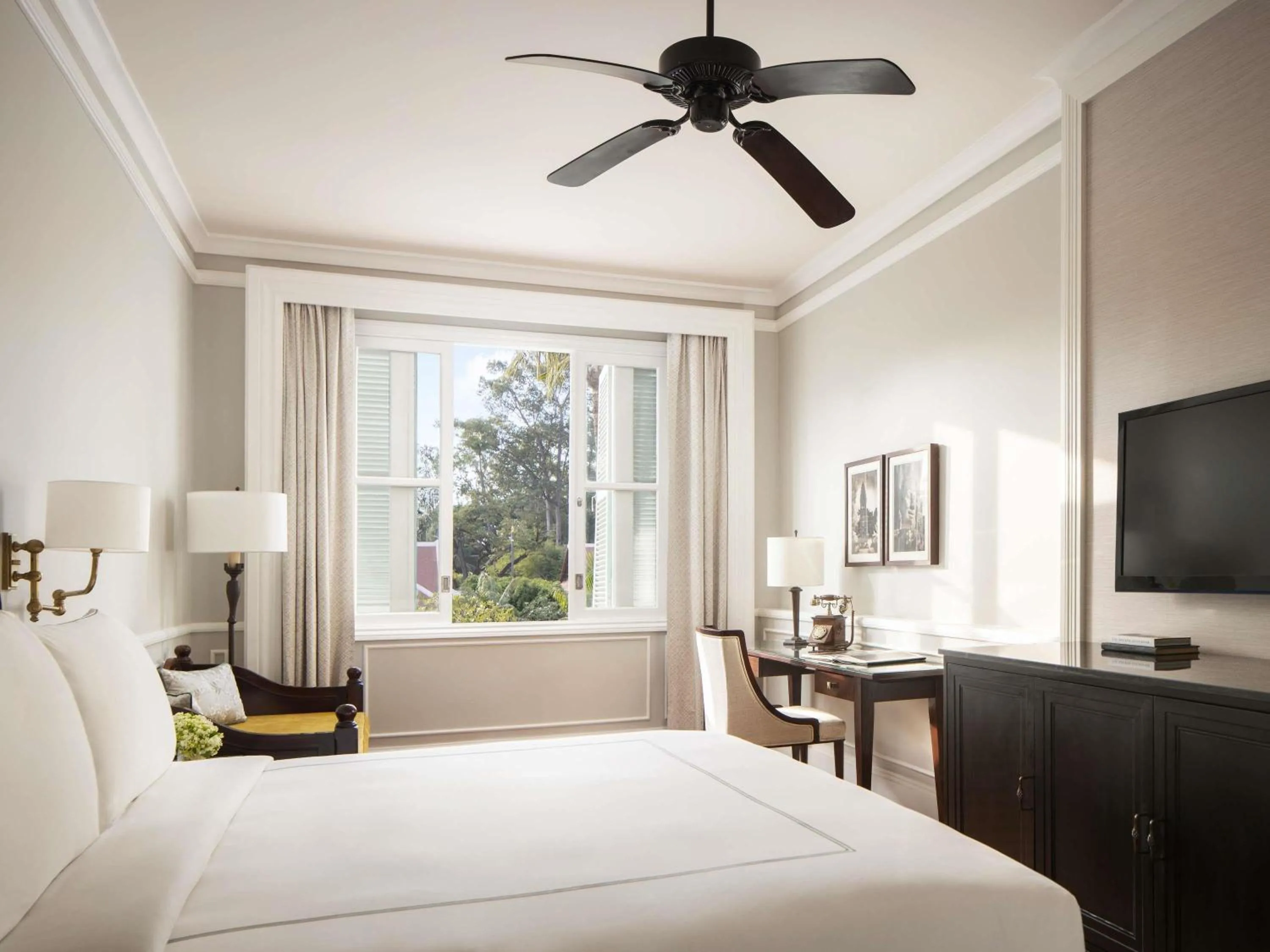 Bedroom, Bed in Raffles Grand Hotel d'Angkor