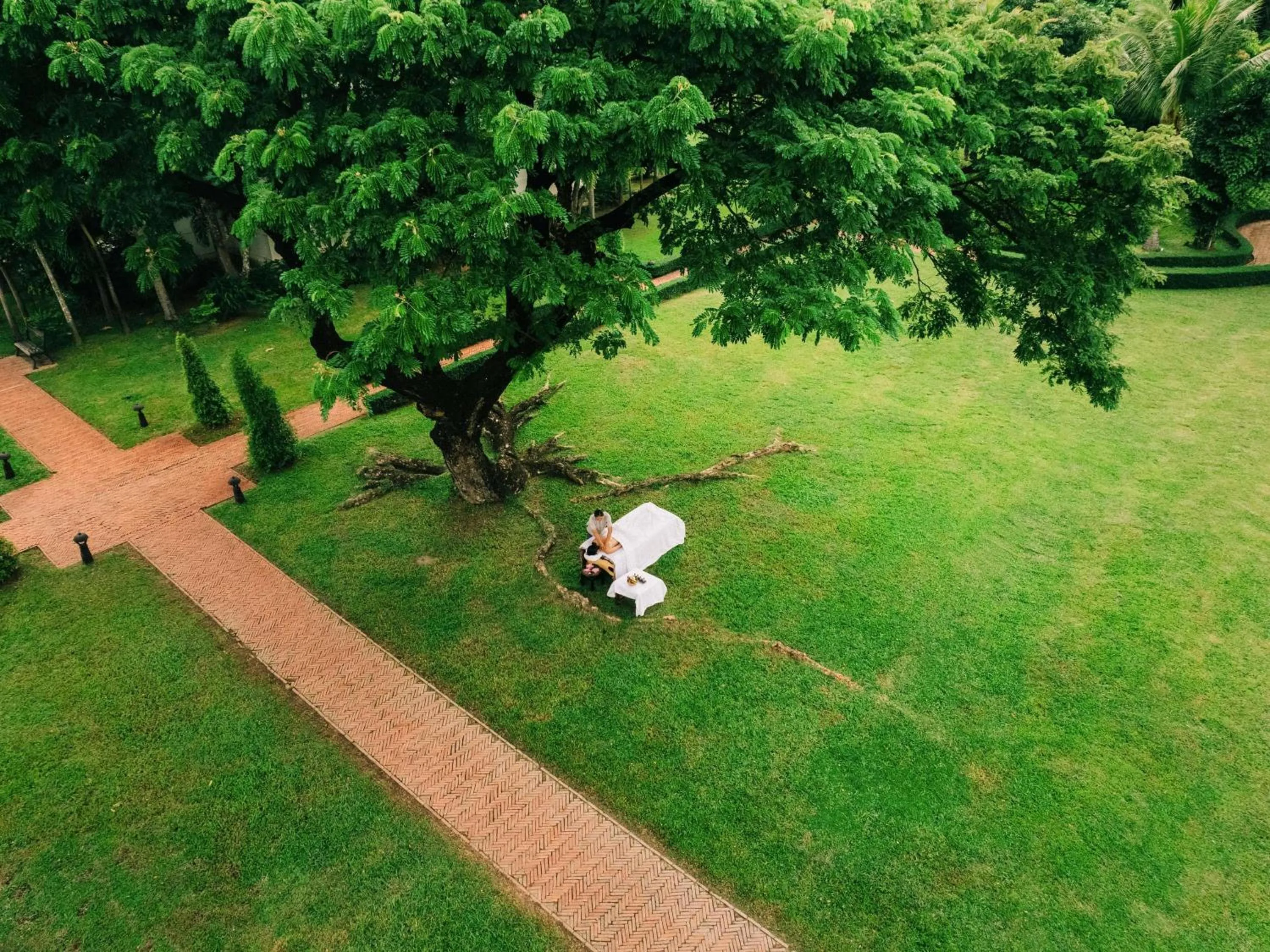 Spa and wellness centre/facilities in Raffles Grand Hotel d'Angkor