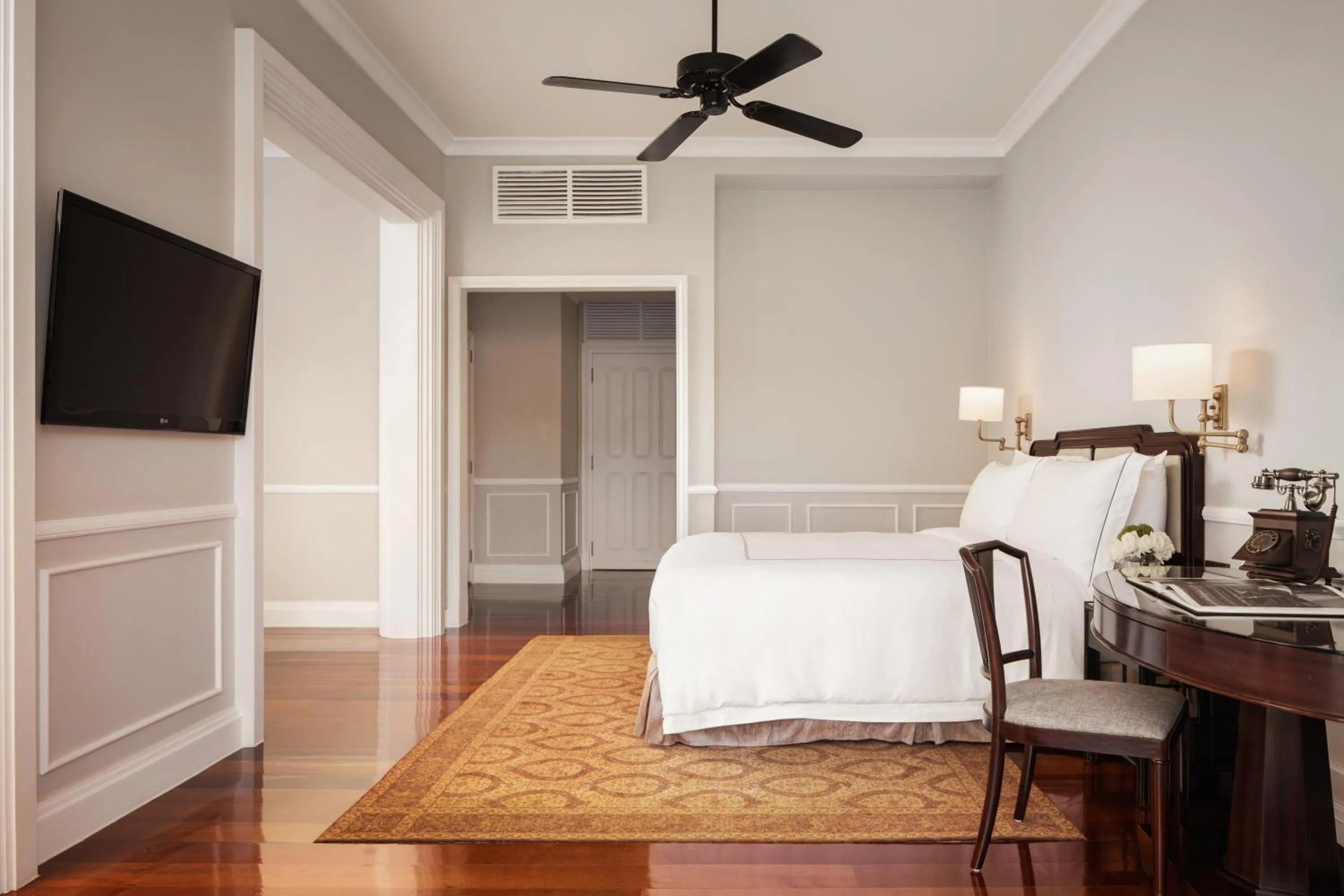 Bed in Raffles Grand Hotel d'Angkor