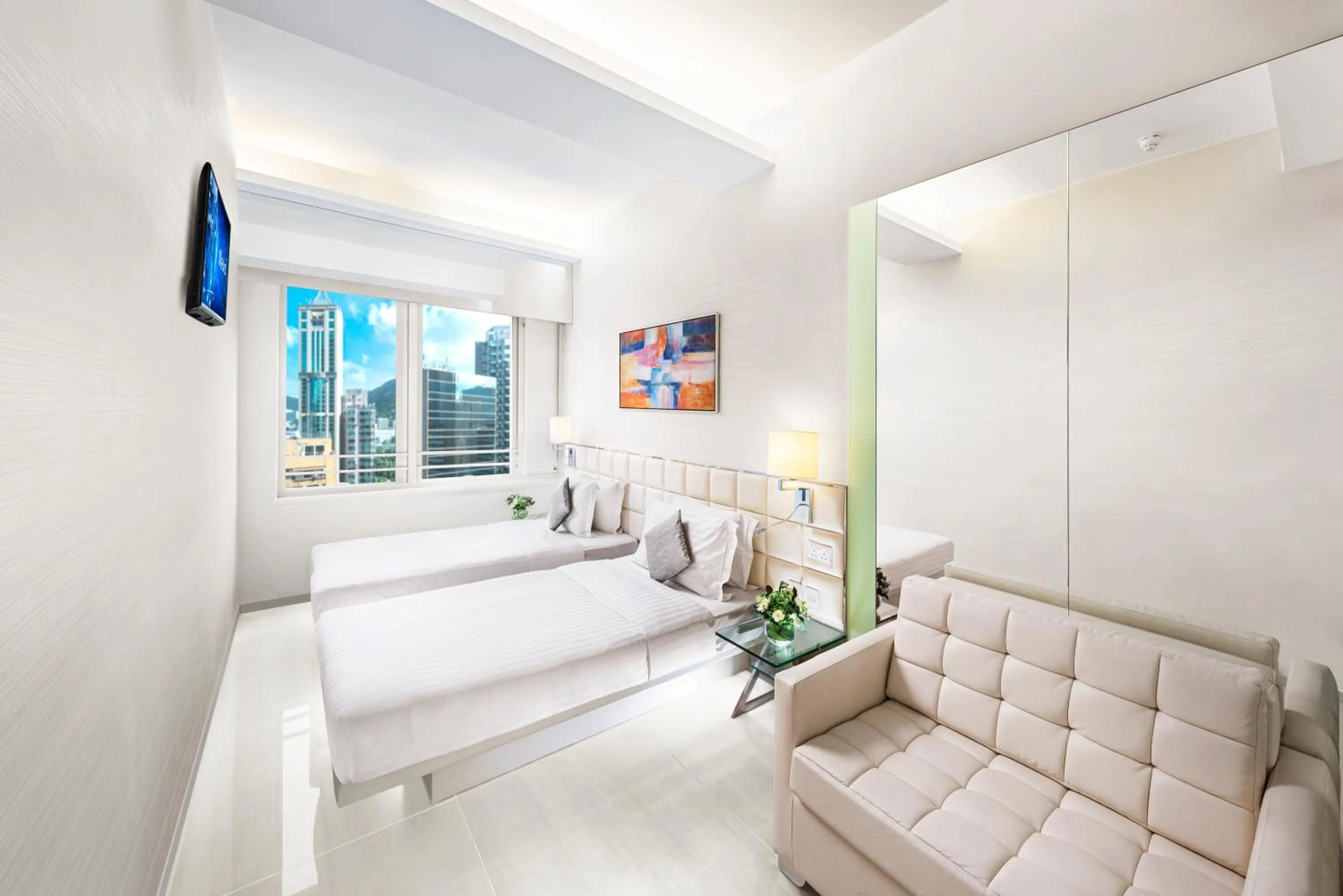 Photo of the whole room, Bed in iclub Wan Chai Hotel