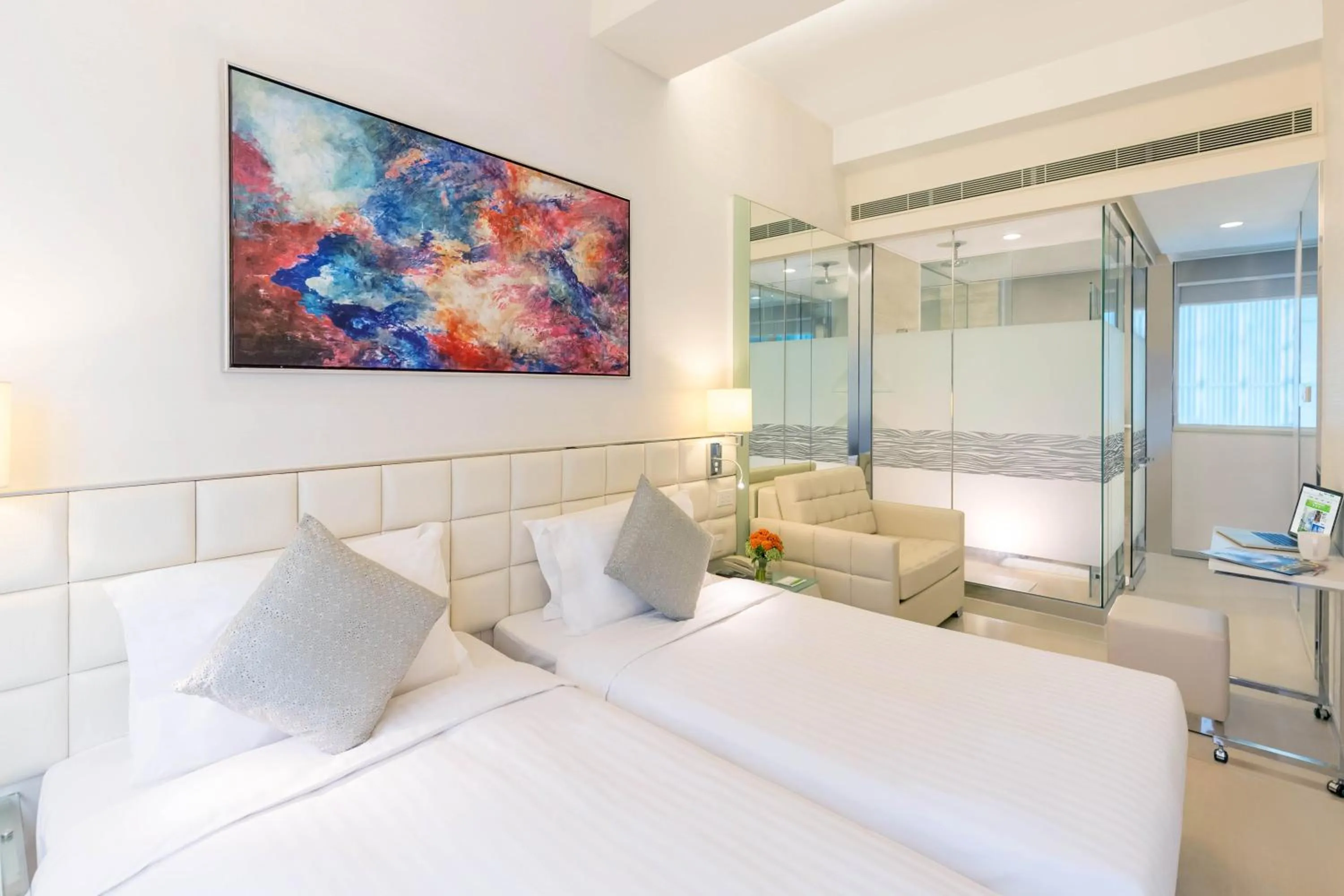 Bed in iclub Wan Chai Hotel