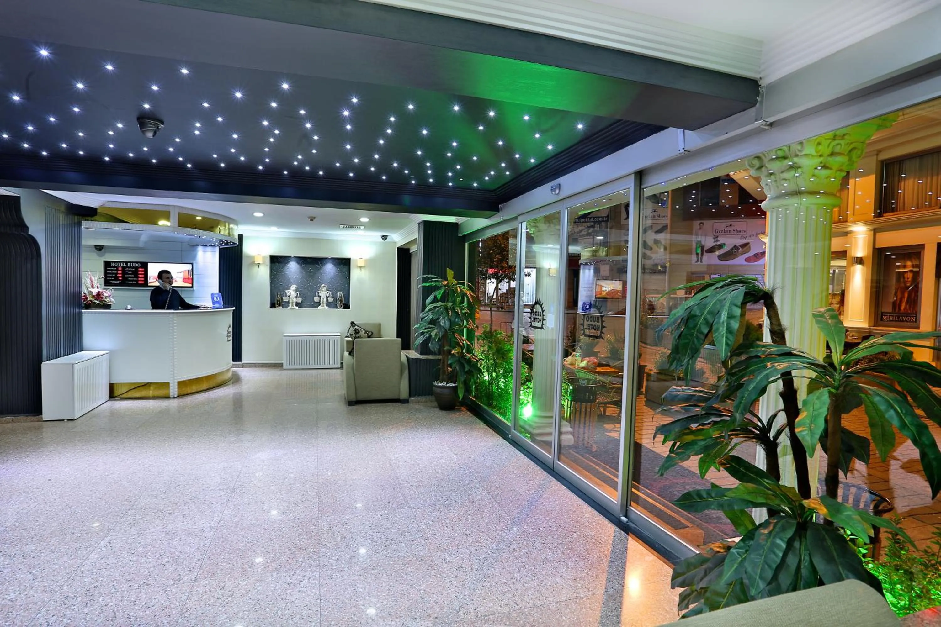 Facade/entrance in Budo Hotel