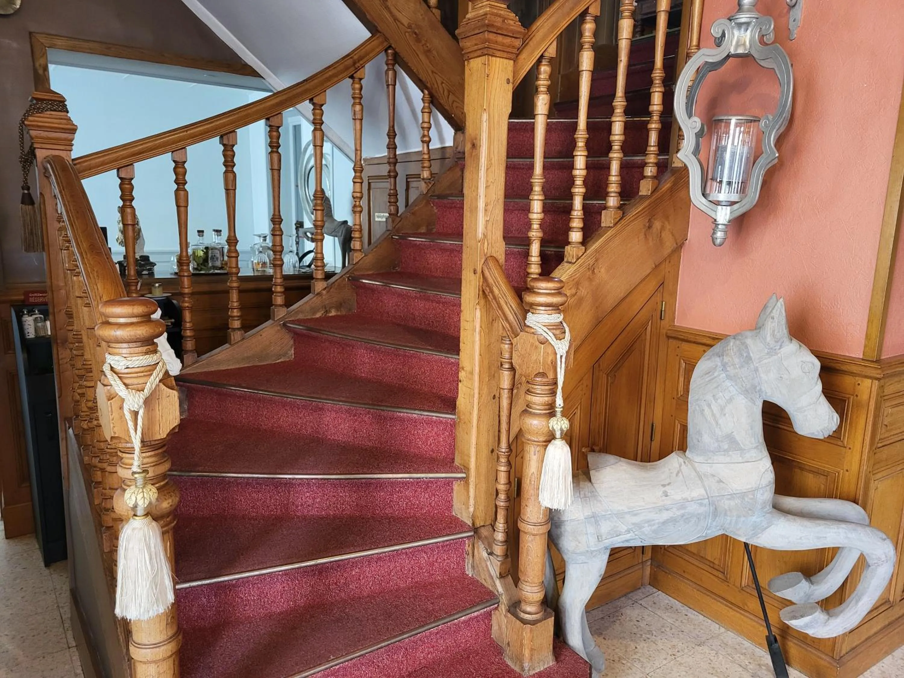 Property building in Logis Hôtel Restaurant de France