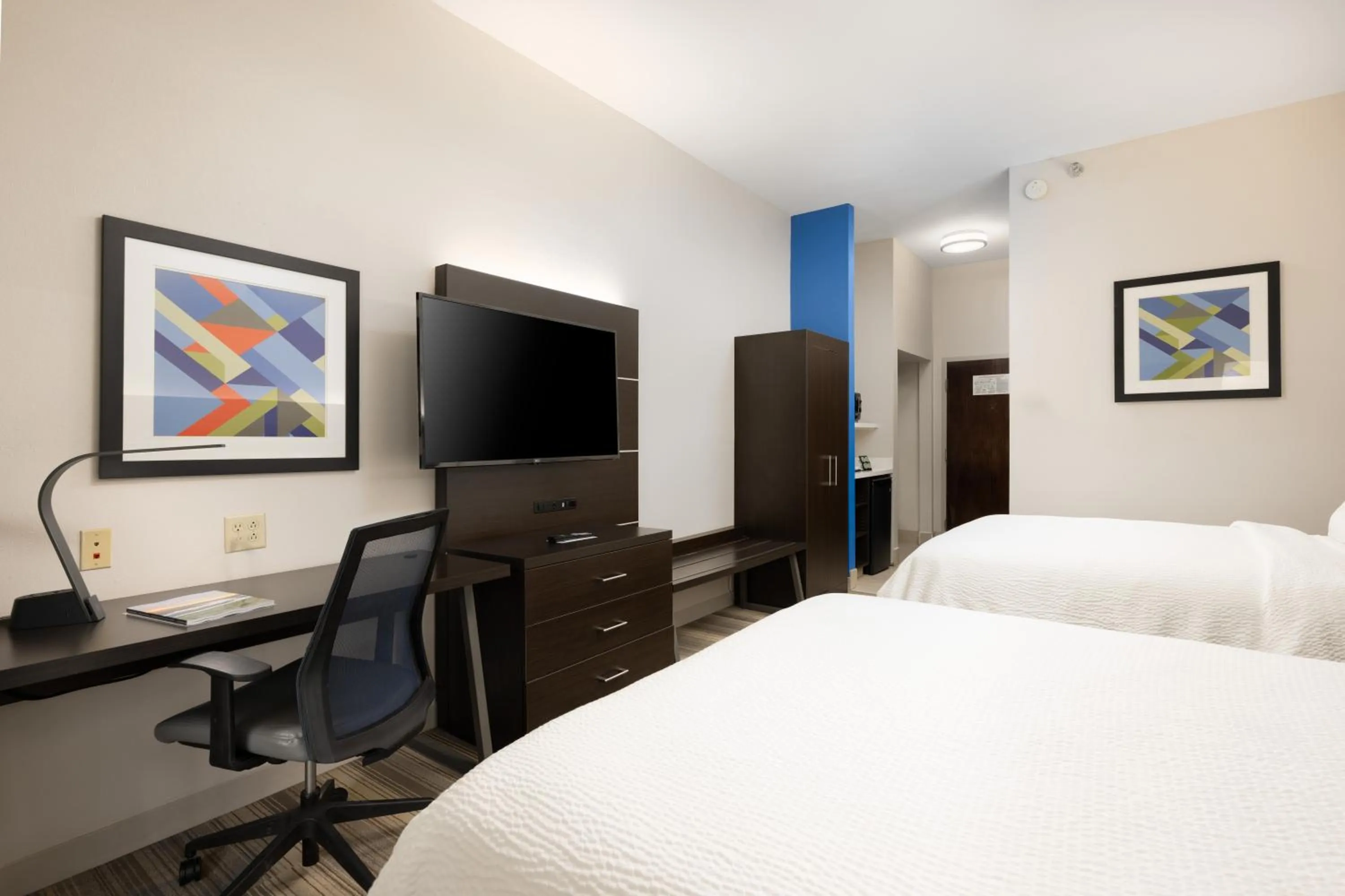 TV and multimedia, Bed in Holiday Inn Express & Suites Chattanooga-Hixson by IHG
