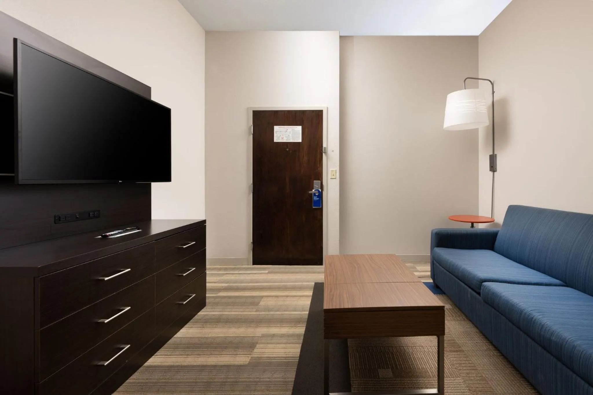 Photo of the whole room in Holiday Inn Express & Suites Chattanooga-Hixson by IHG