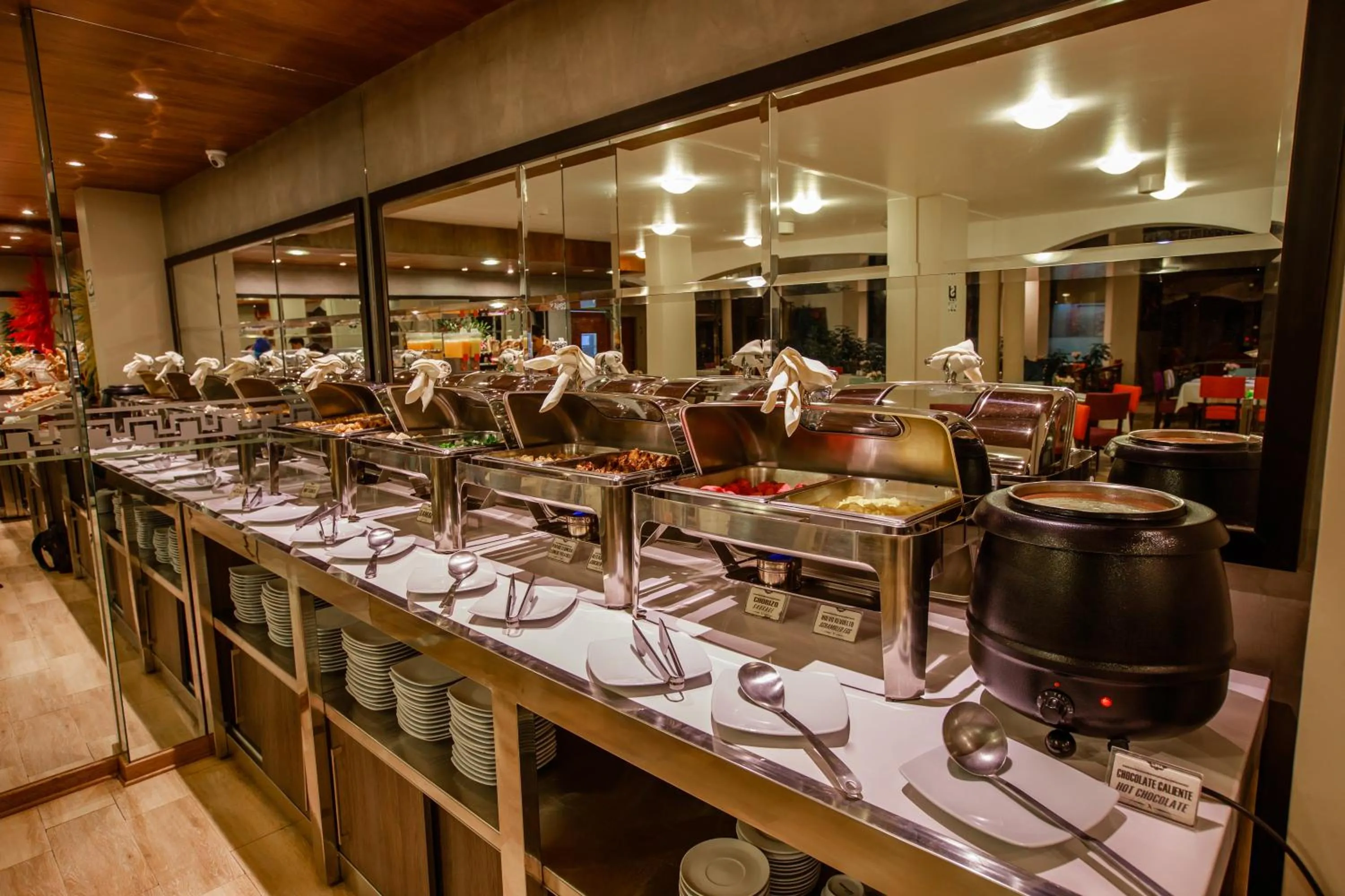 Buffet breakfast in Xima Exclusive Cusco