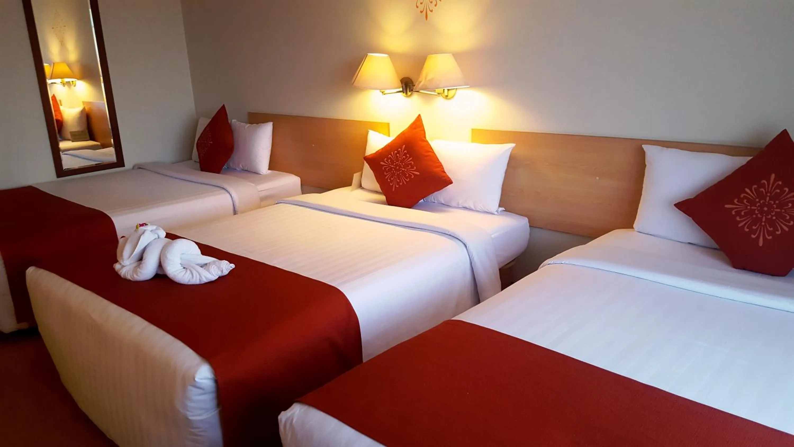 Photo of the whole room, Bed in Xima Exclusive Puno