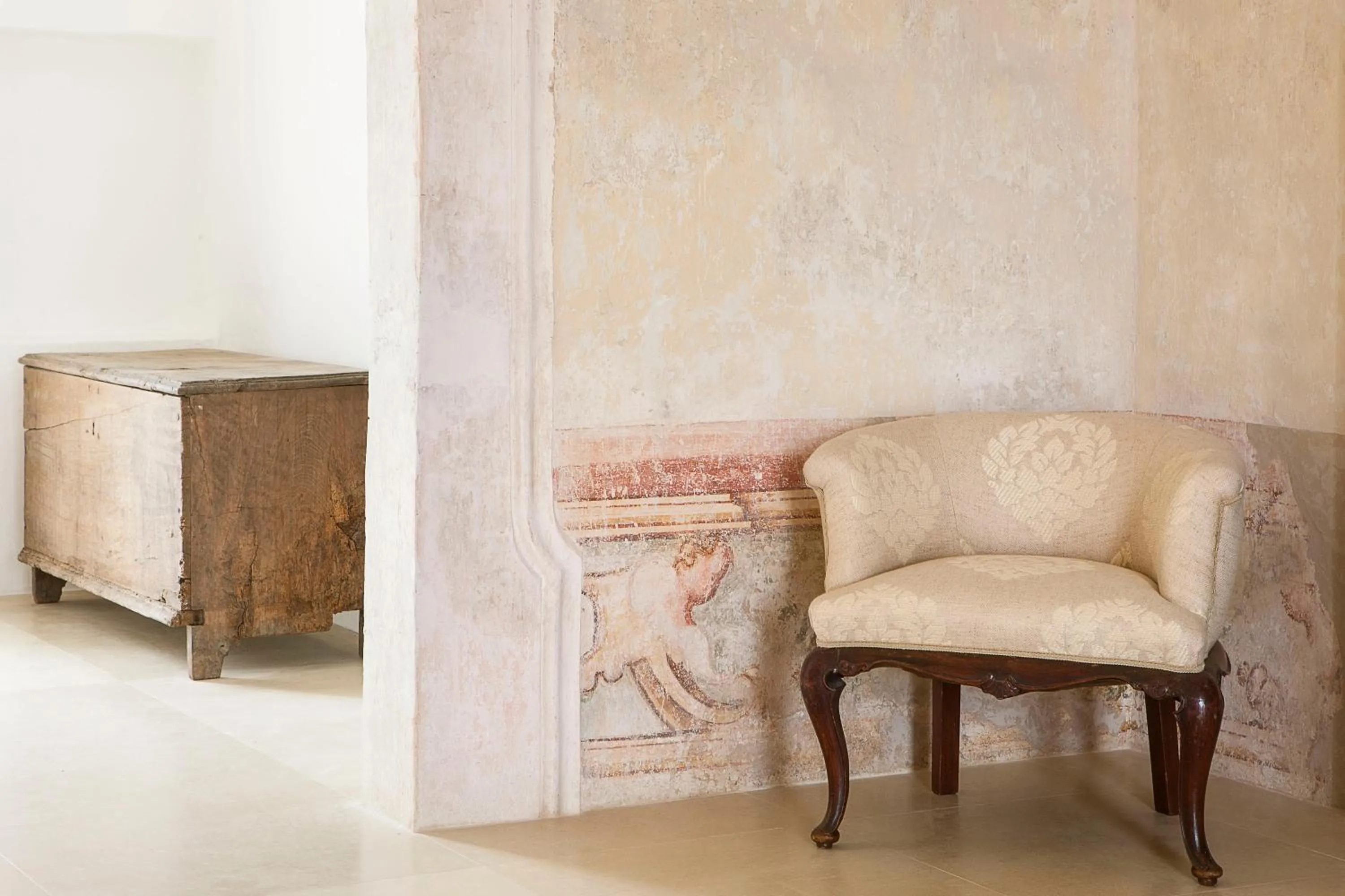 Decorative detail in Critabianca - Masseria in Salento