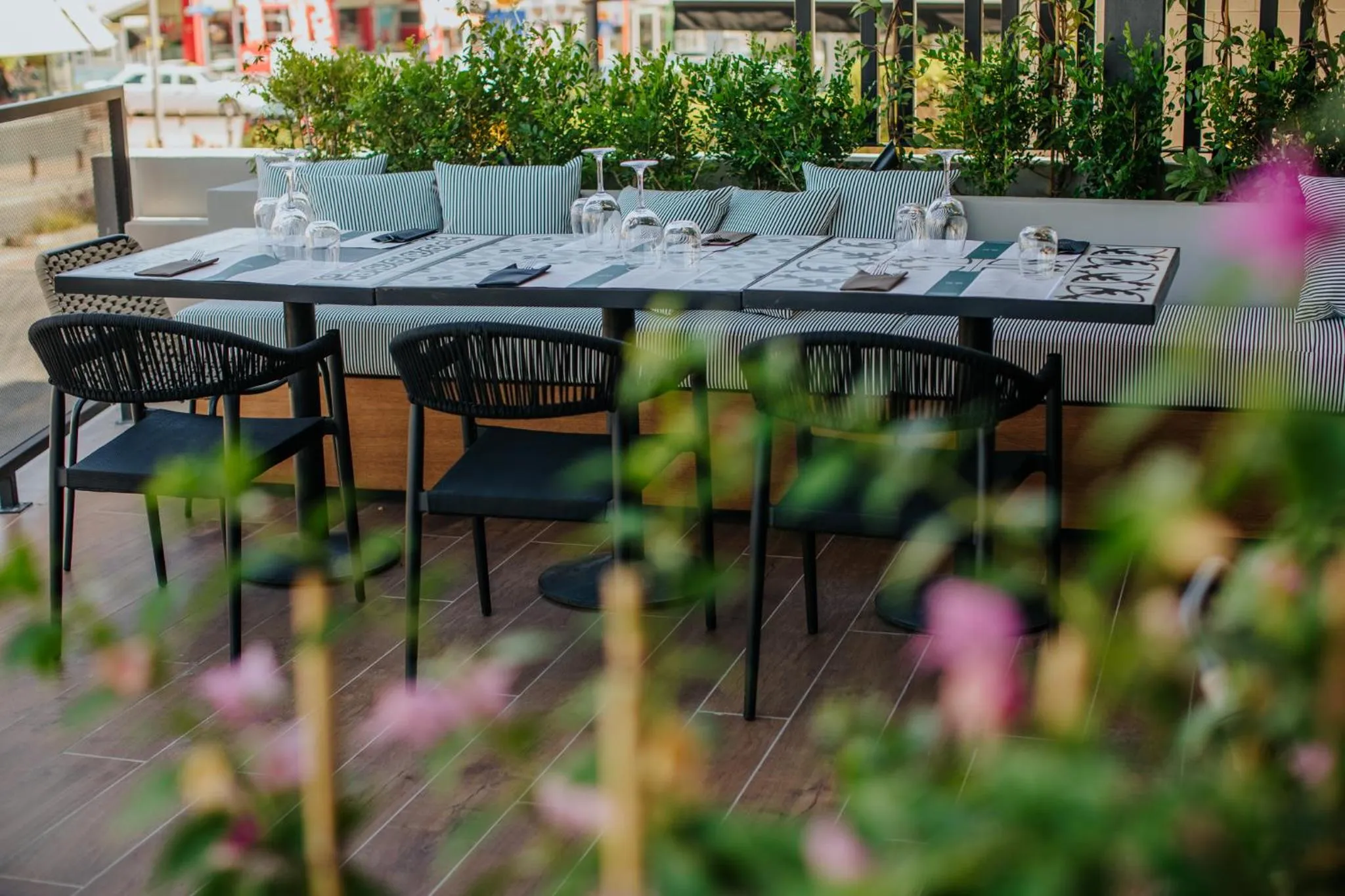 Restaurant/places to eat in Napa Plaza Hotel (Adults Only)