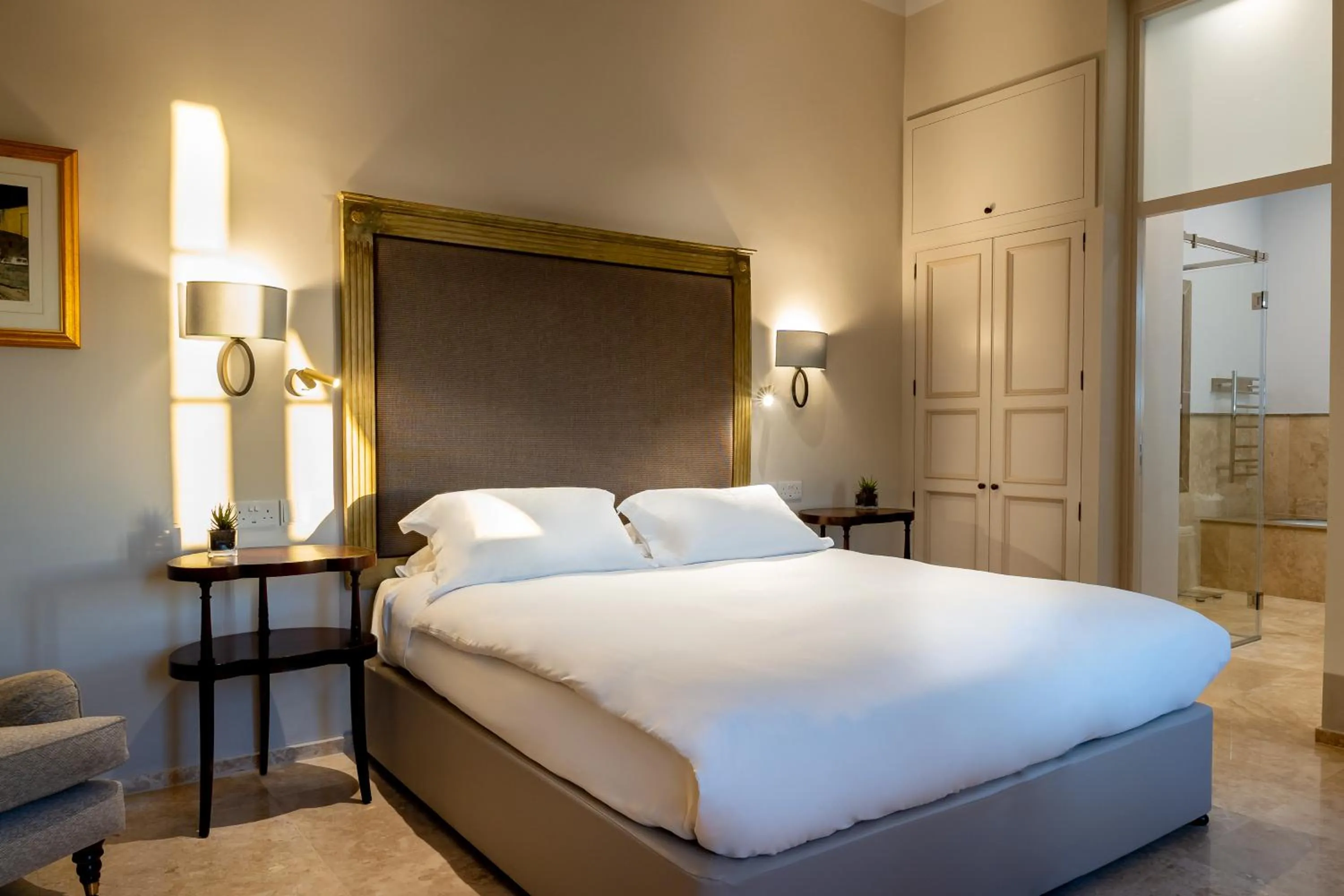 Bedroom, Bed in The Xara Palace Relais & Chateaux