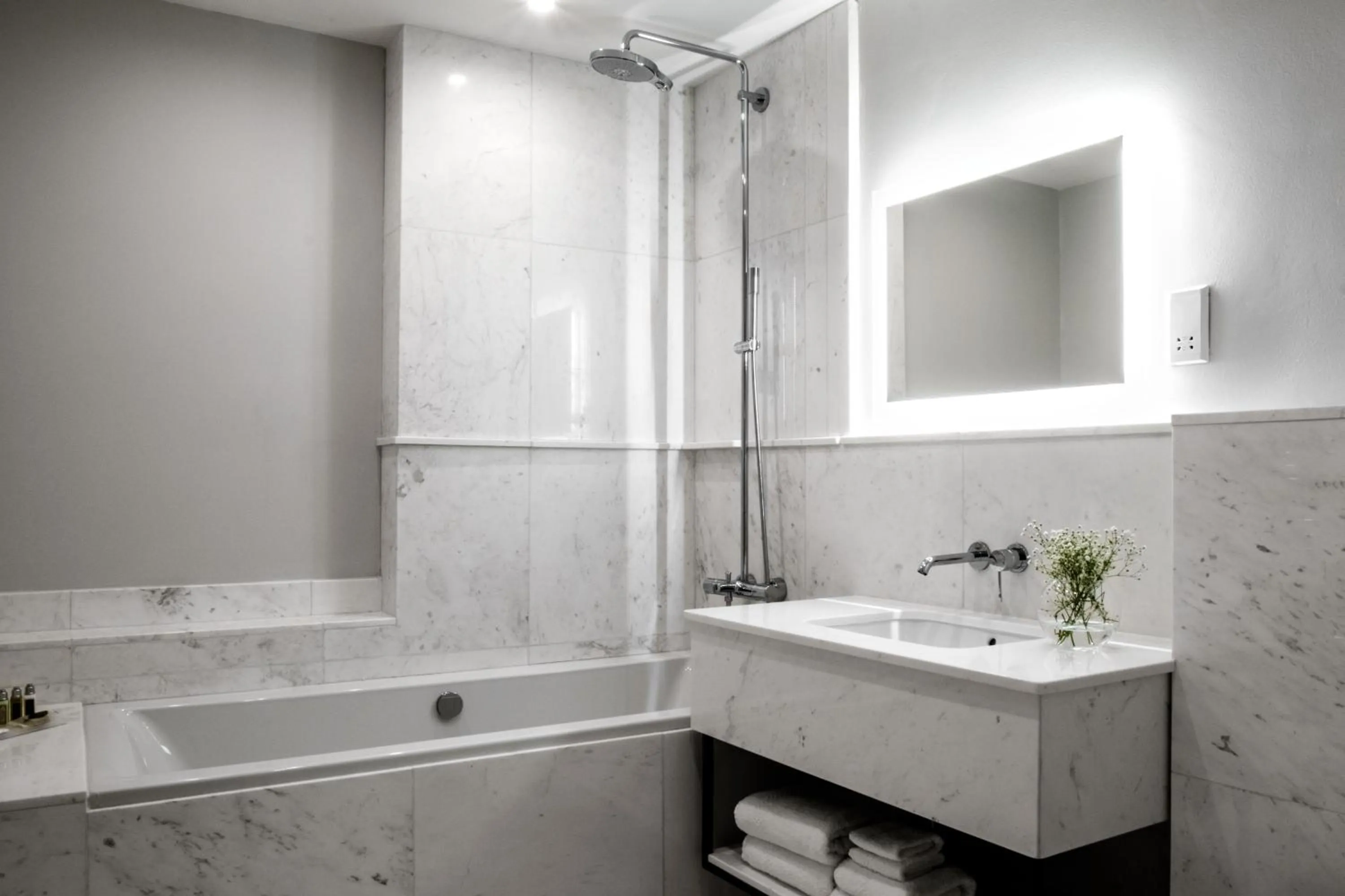 Bathroom in The Xara Palace Relais & Chateaux