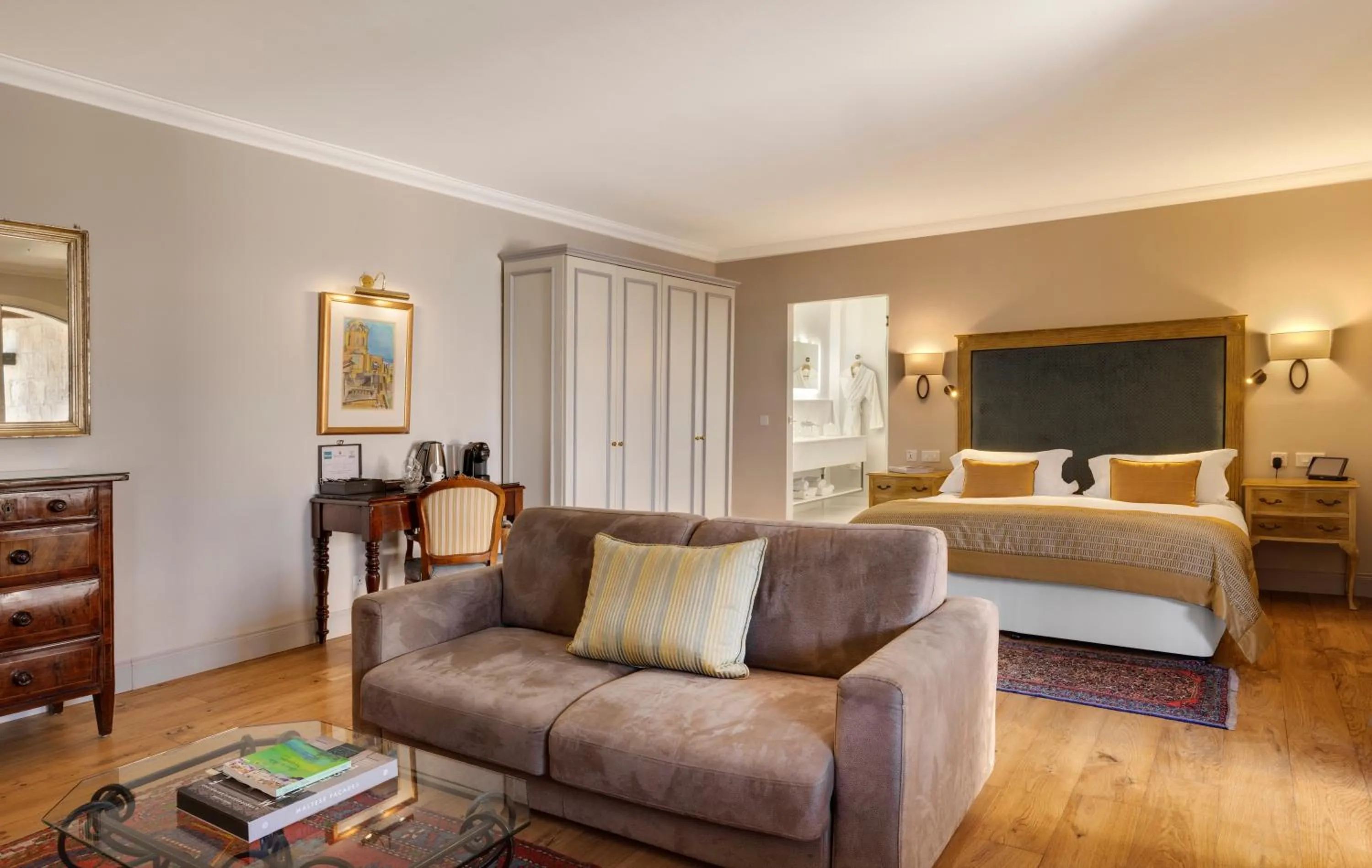 Bedroom, Bed in The Xara Palace Relais & Chateaux