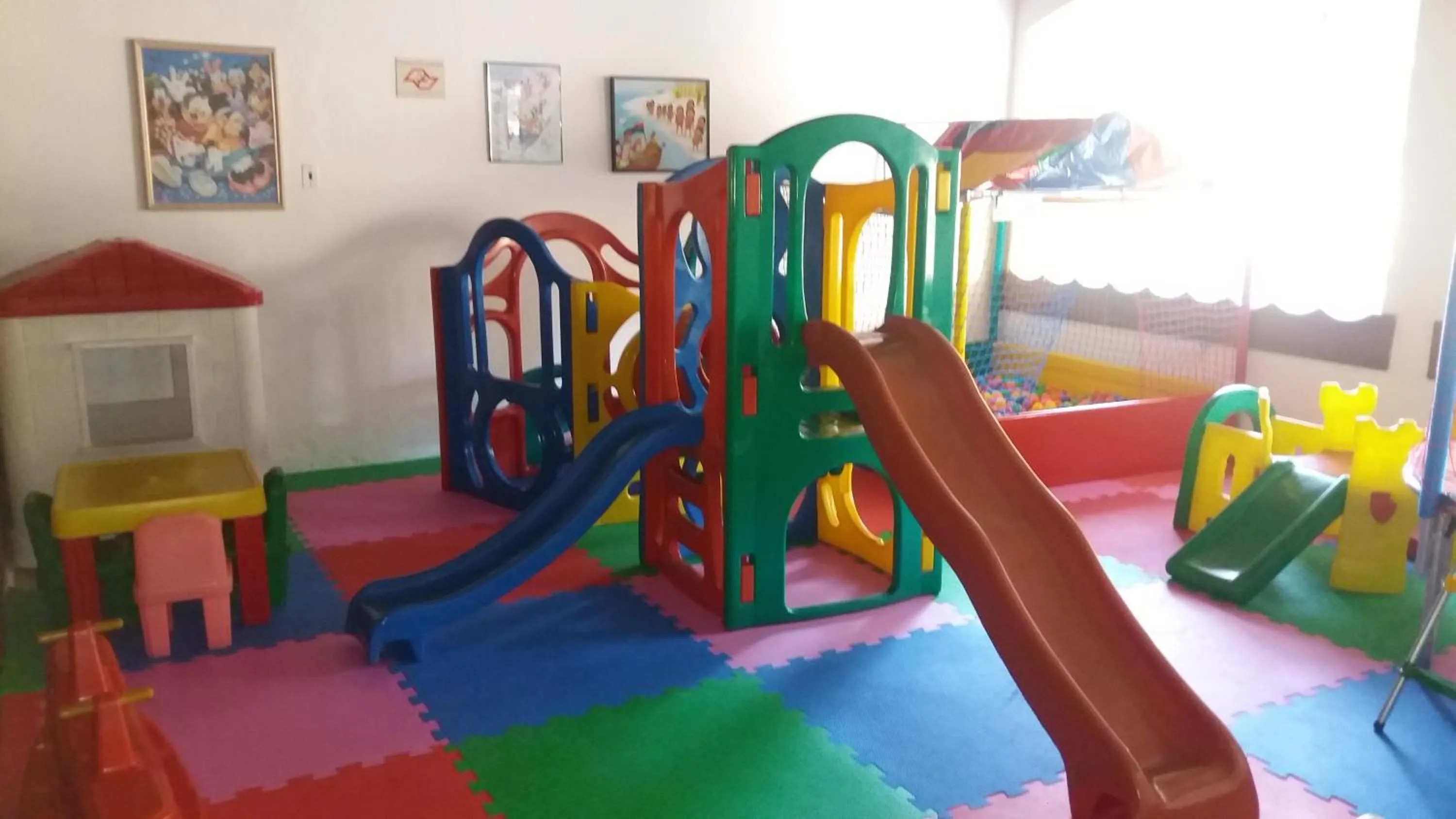Children play ground in Apartamento Hotel Cavalinho Branco