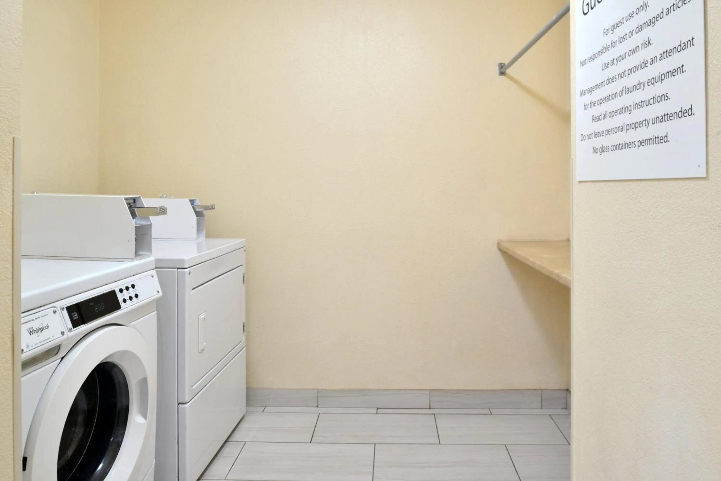 Other in Holiday Inn Express & Suites Farmington Bloomfield by IHG