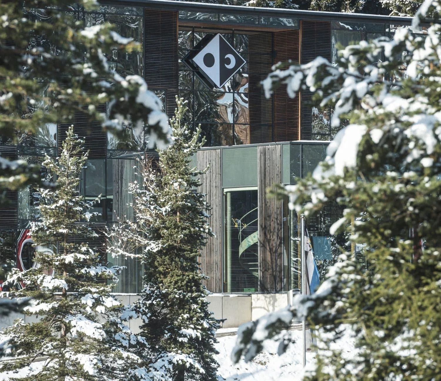 Facade/entrance in Riders Hotel