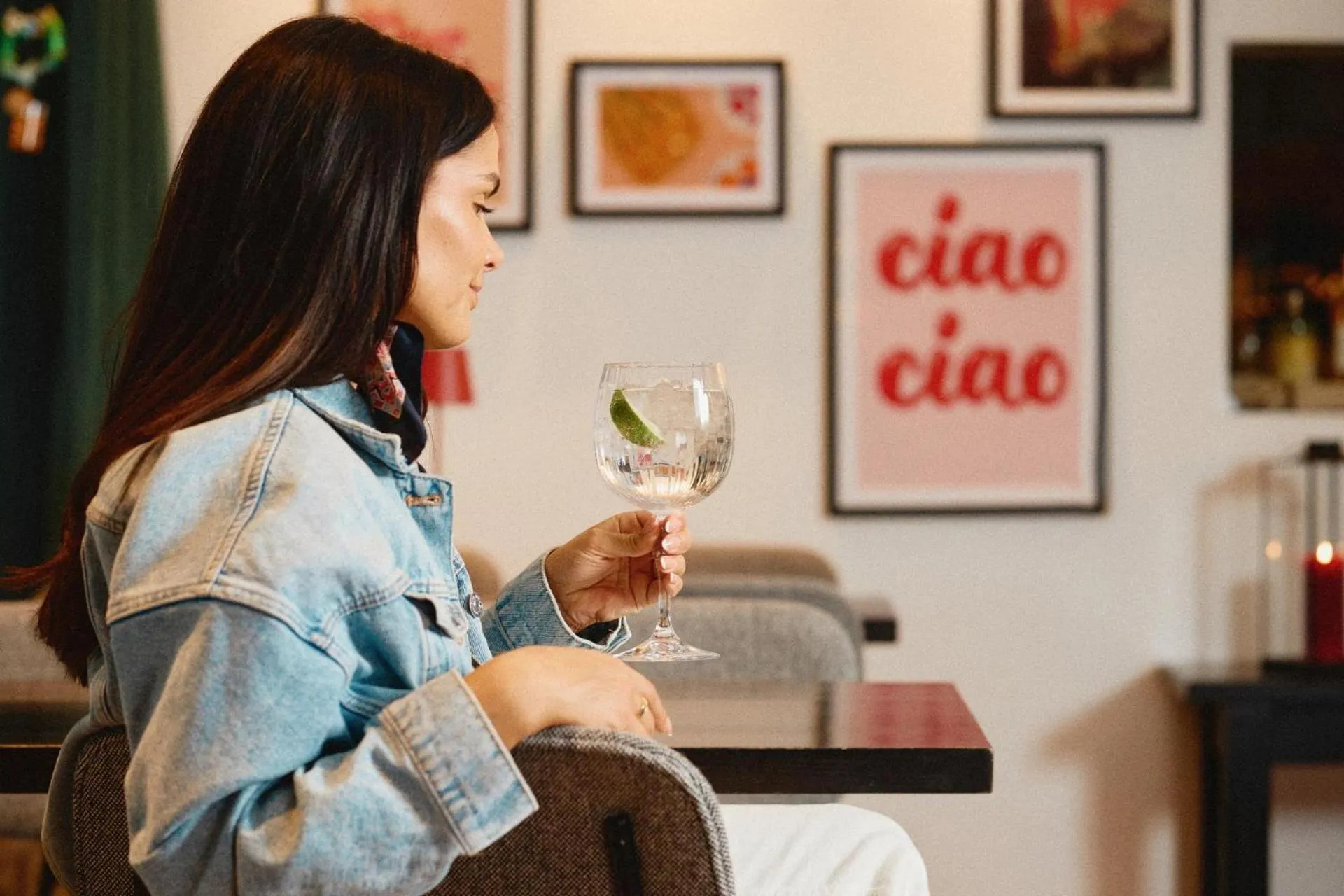 Guests in signinahotel