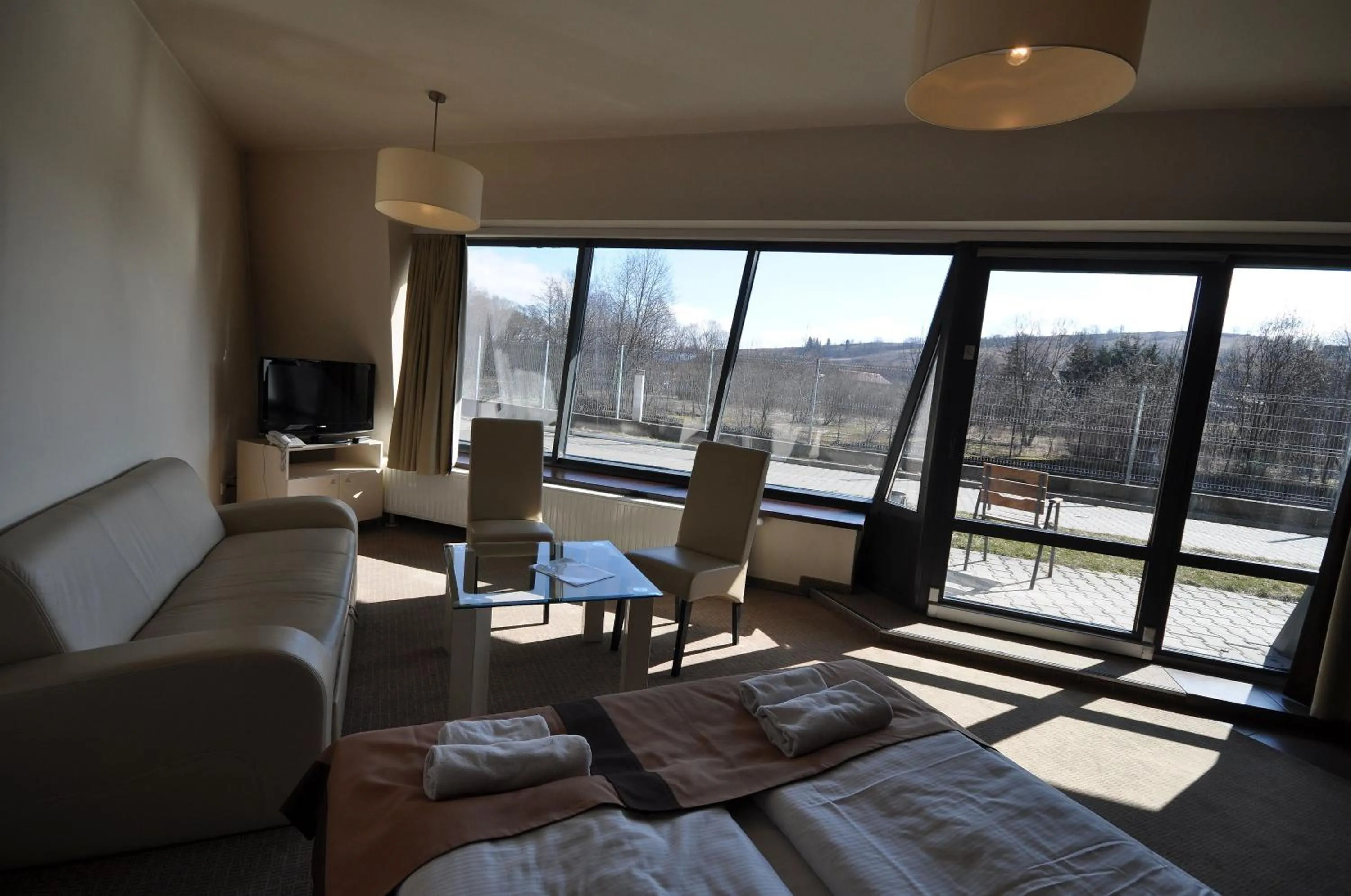 Living room, Bed in Szklane Domy