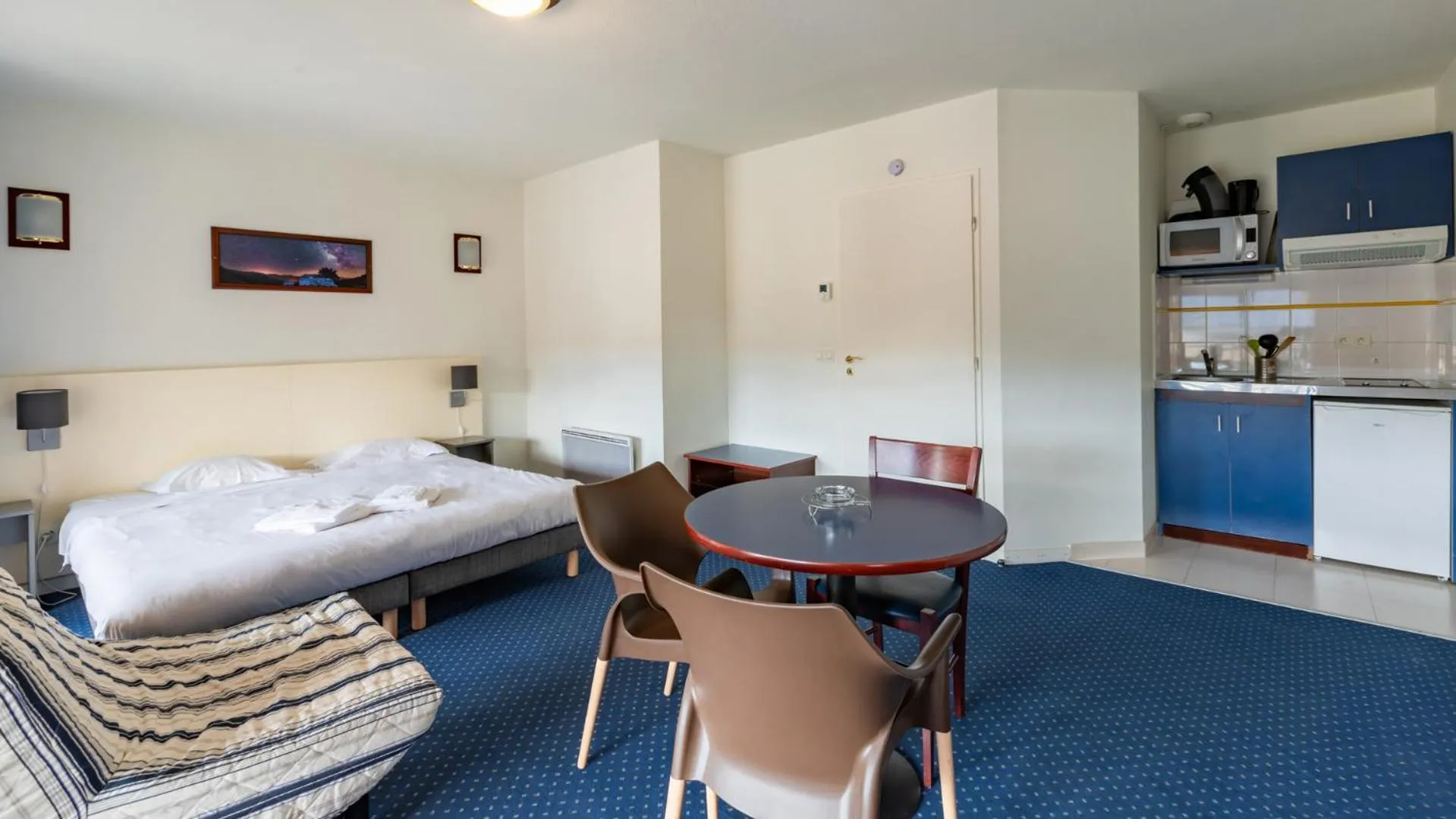 Bed in Vacancéole - Appart'Vacances Pyrénées 2000