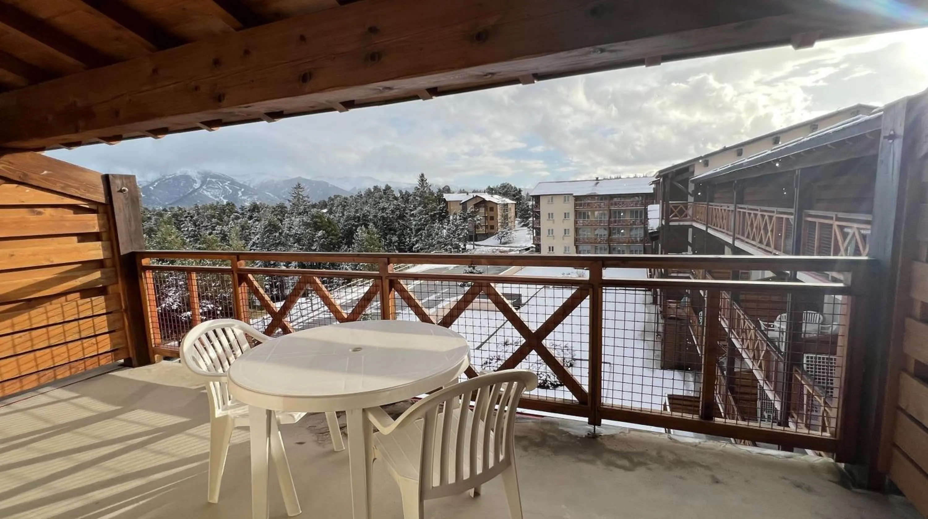 Balcony/Terrace in Vacancéole - Appart'Vacances Pyrénées 2000