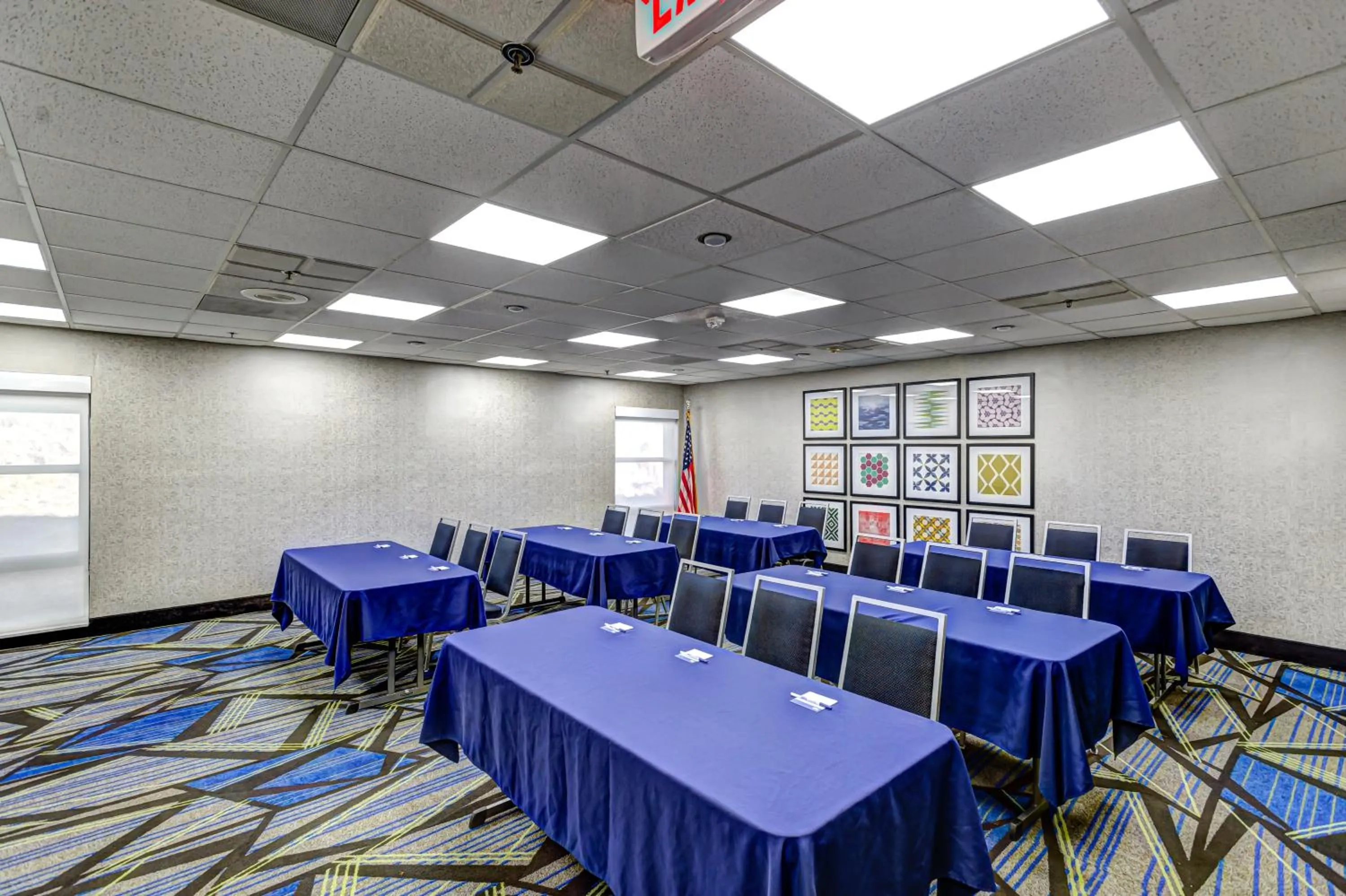 Meeting/conference room in Holiday Inn Express Hillsborough-Durham Area by IHG