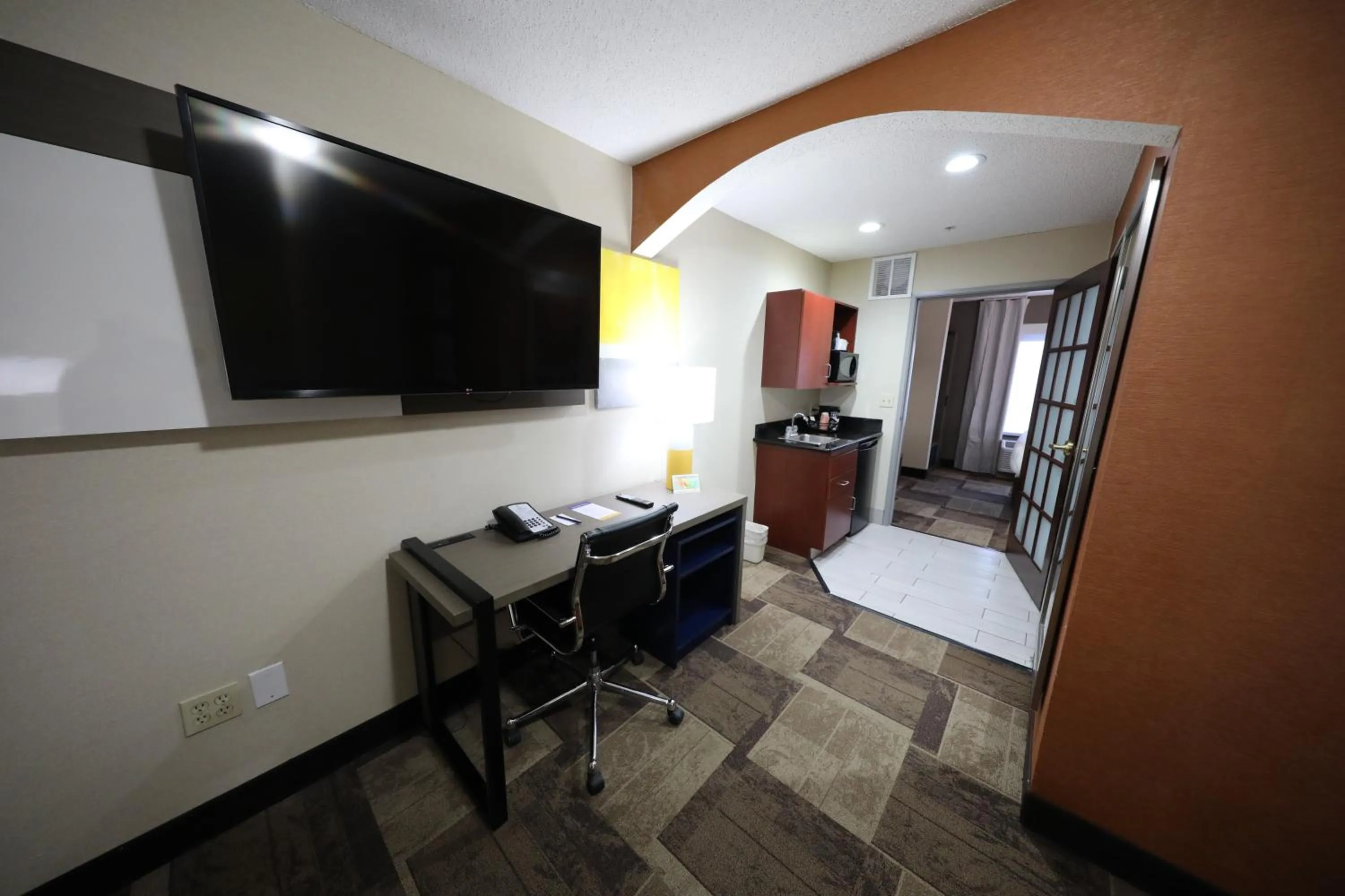 Comfort Inn & Suites Hutchinson