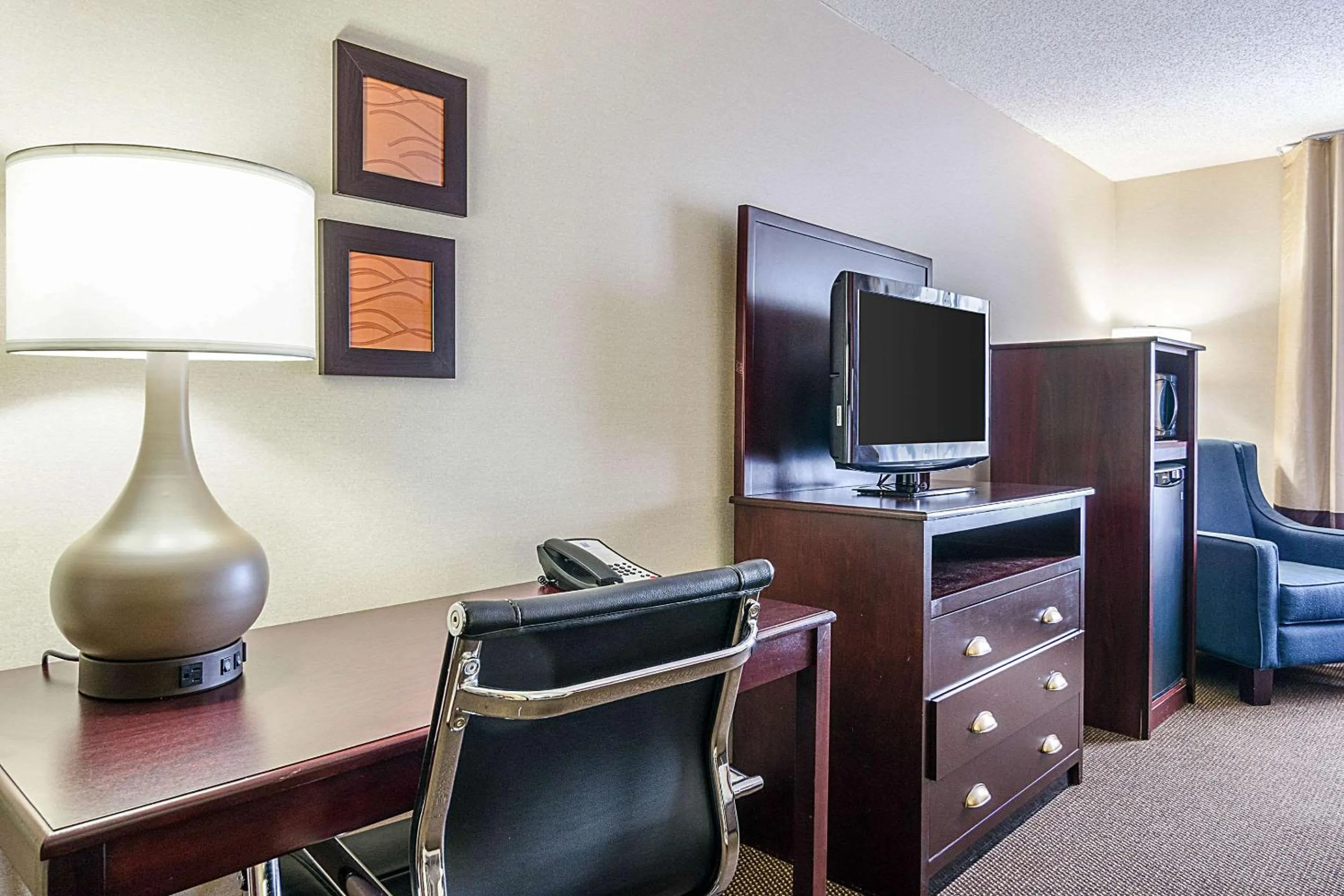 Bedroom in Comfort Inn & Suites Hutchinson