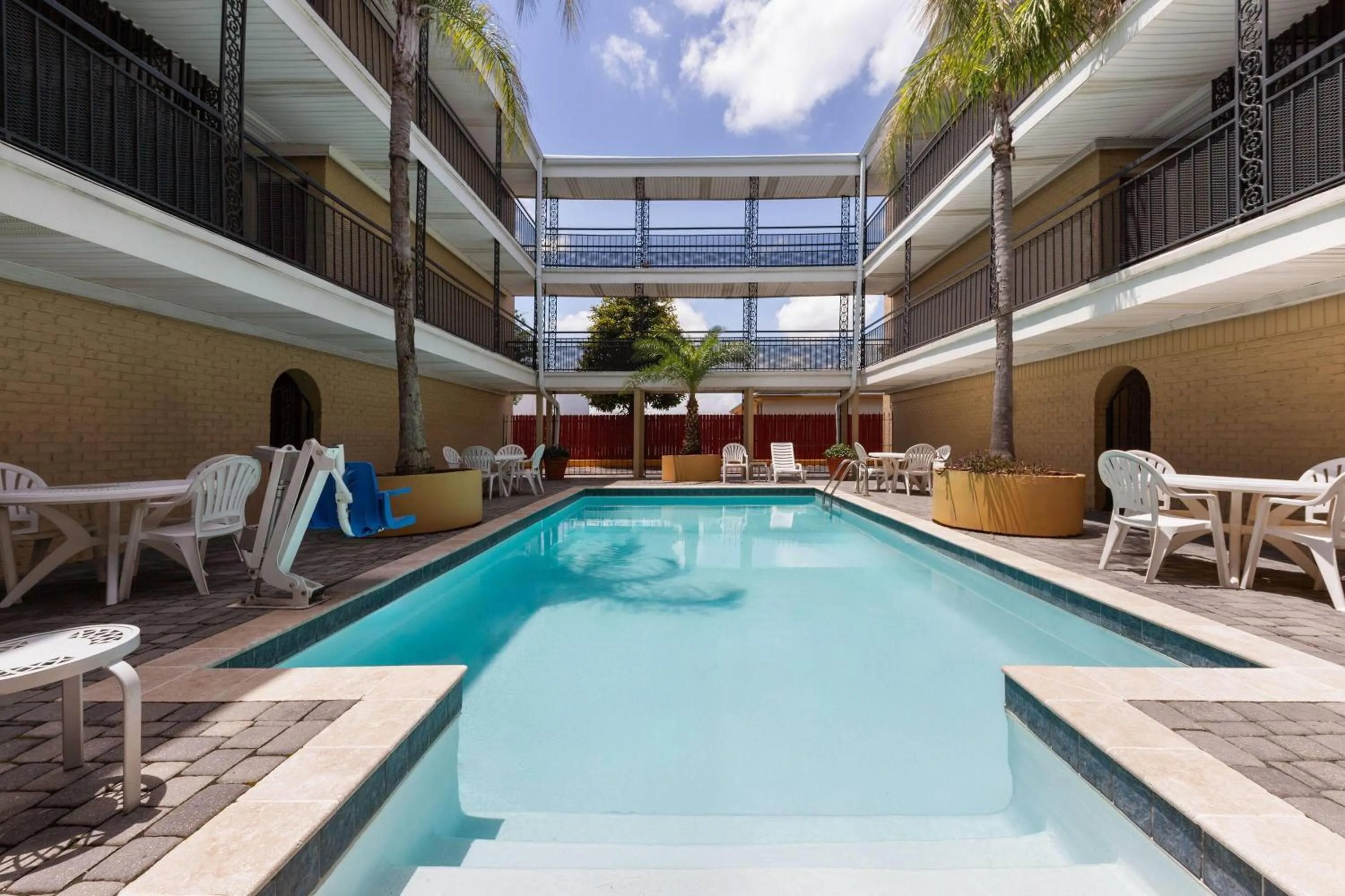 Swimming pool in Super 8 by Wyndham New Orleans
