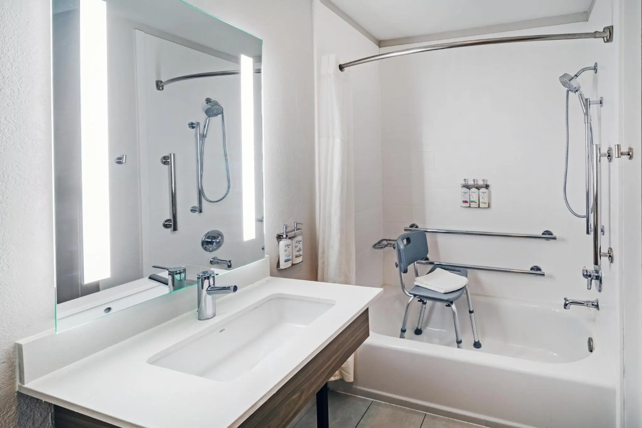 Bathroom in Holiday Inn Express Breaux Bridge by IHG