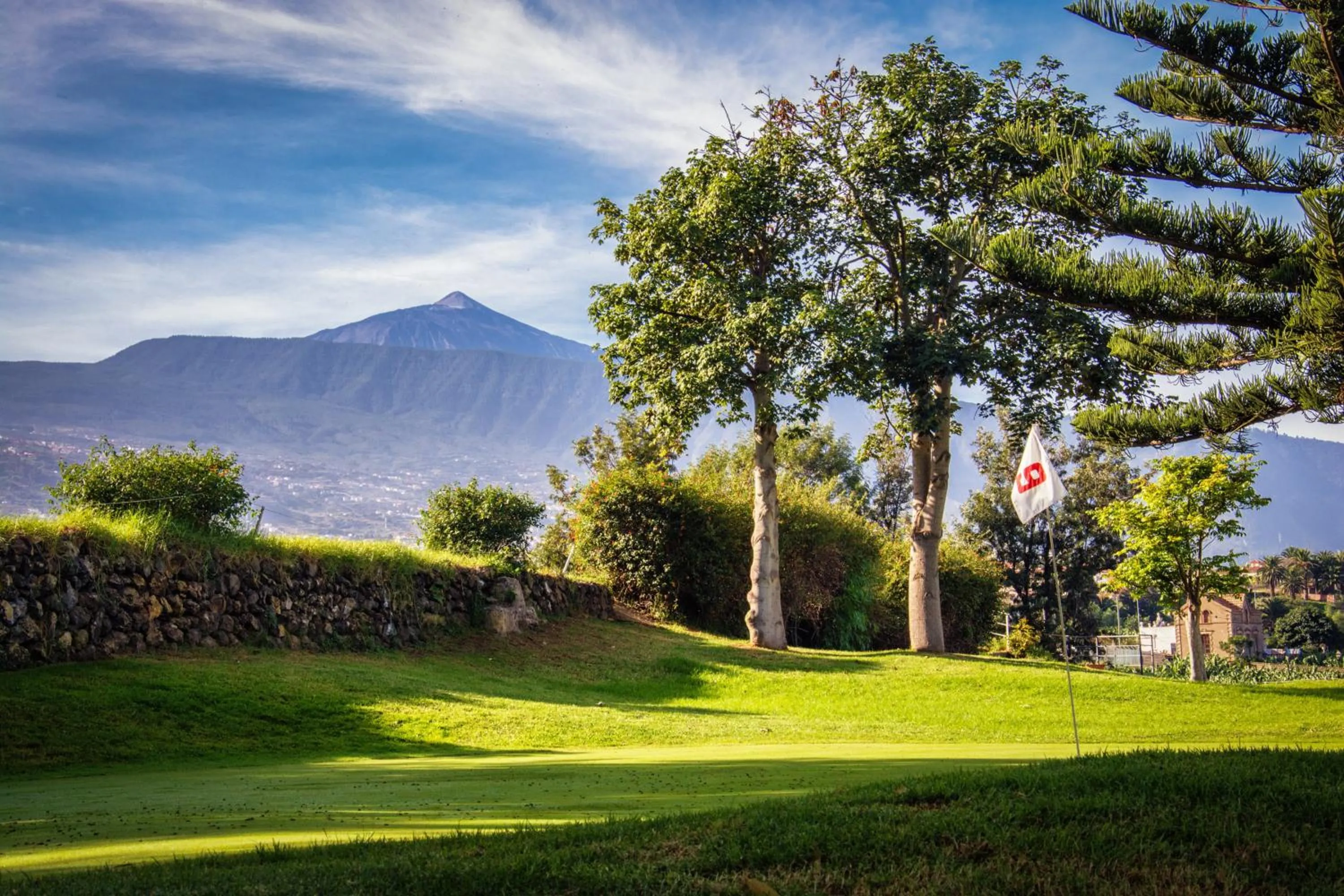 Golfcourse in Ocean Vistas 24