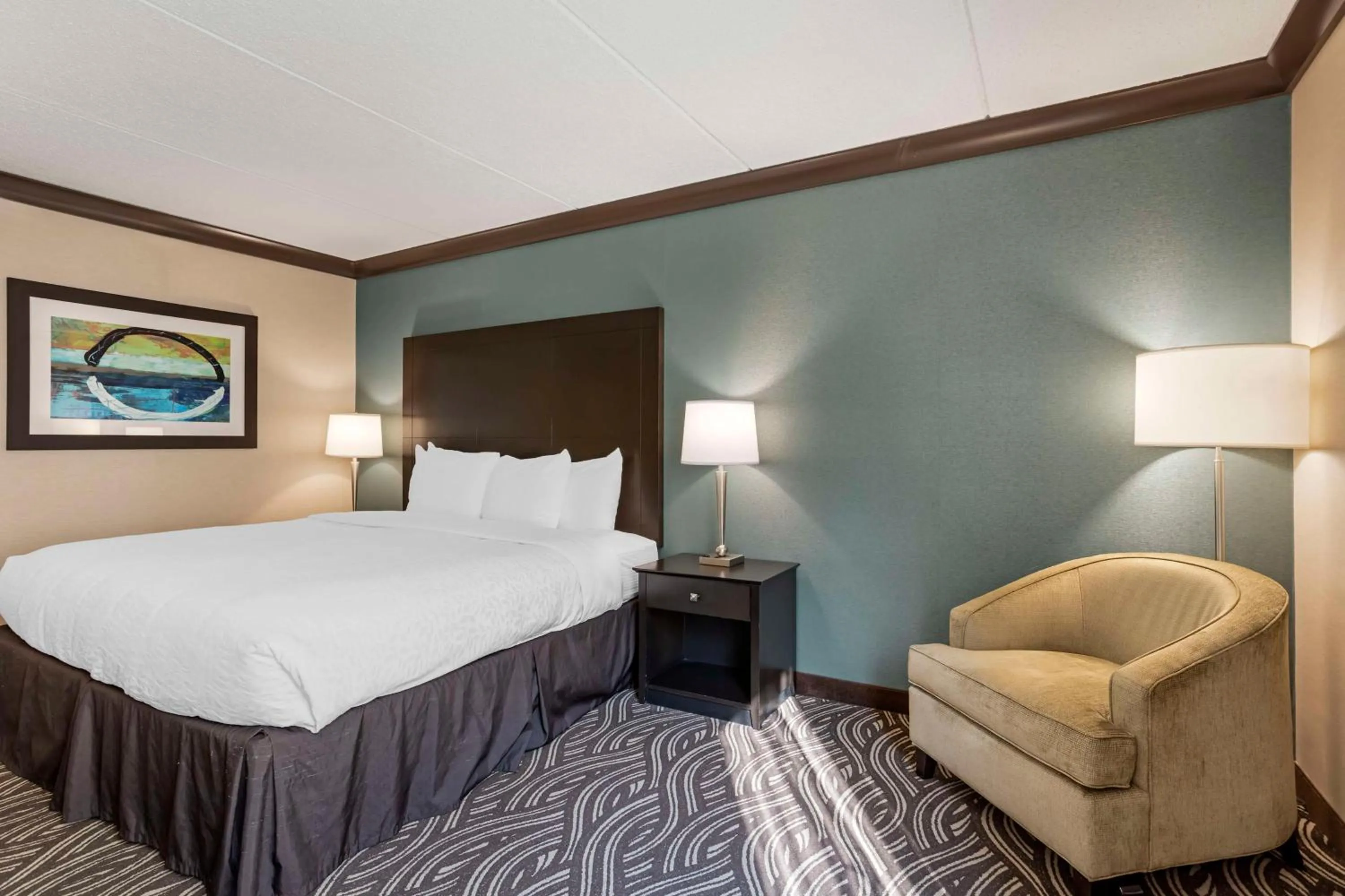 Bedroom, Bed in Best Western Plus Kingston Hotel and Conference Center