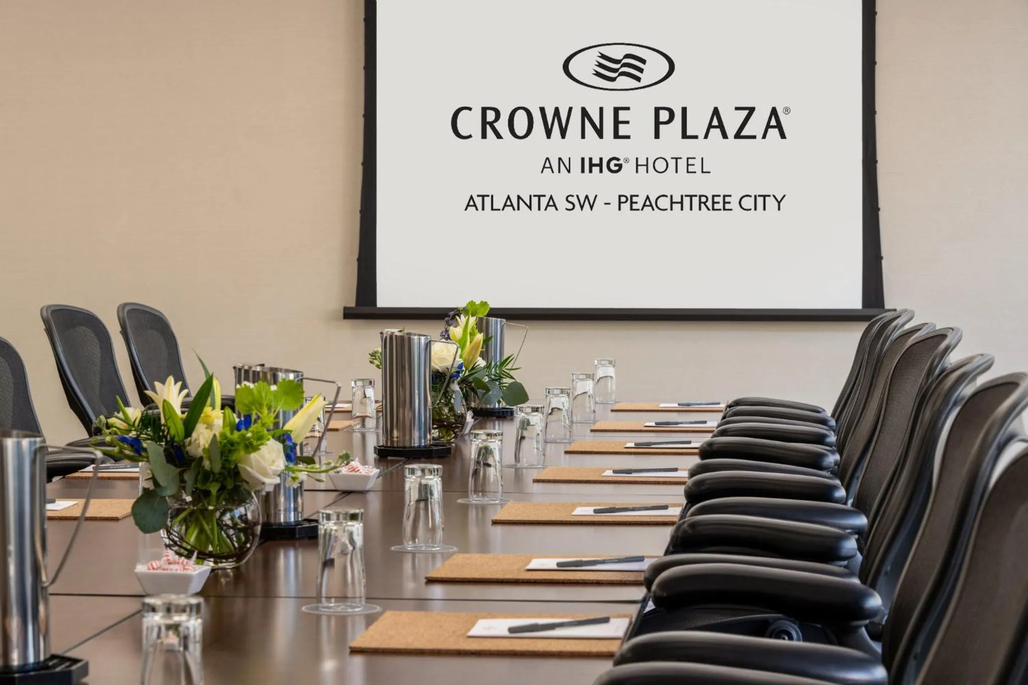 Meeting/conference room in Crowne Plaza Atlanta SW - Peachtree City by IHG