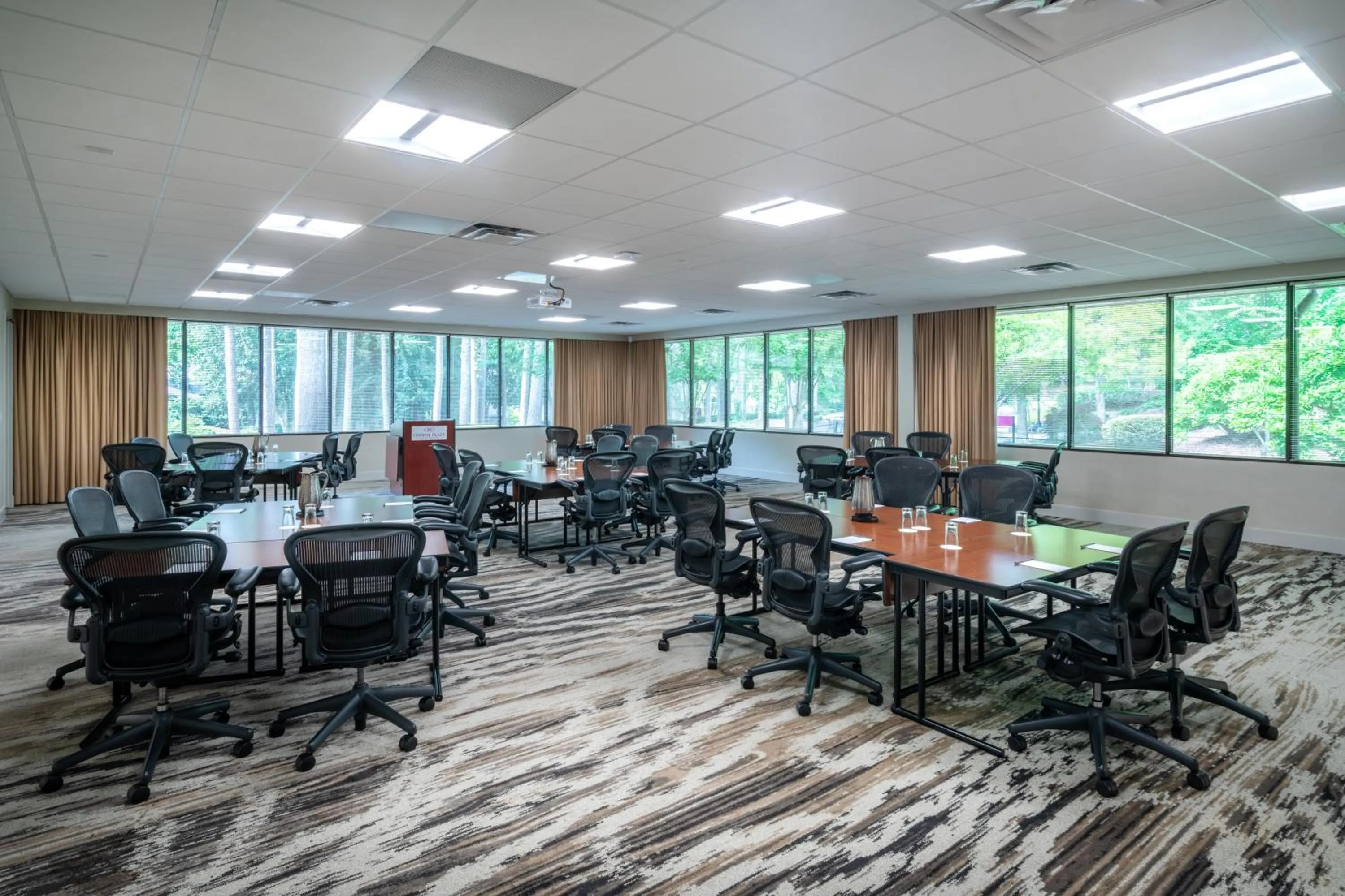Meeting/conference room in Crowne Plaza Atlanta SW - Peachtree City by IHG