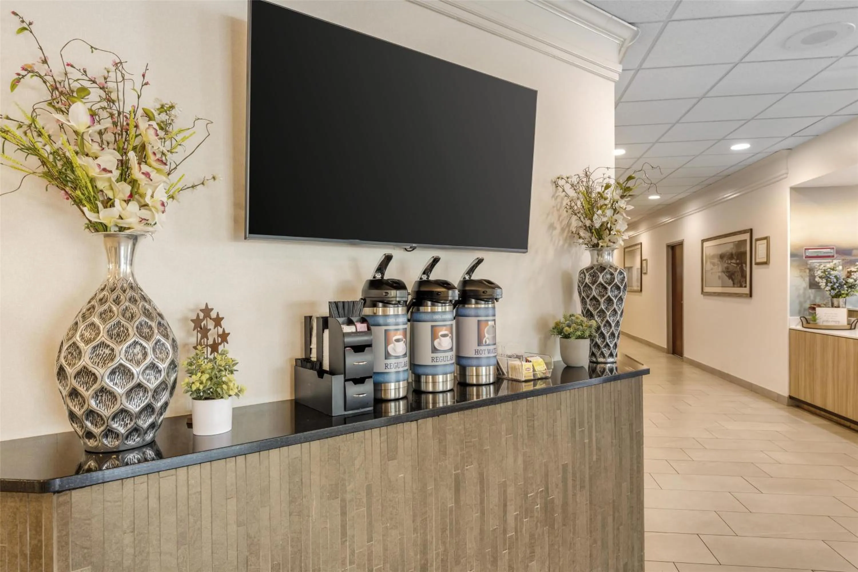 Lobby or reception in Best Western Fairmont