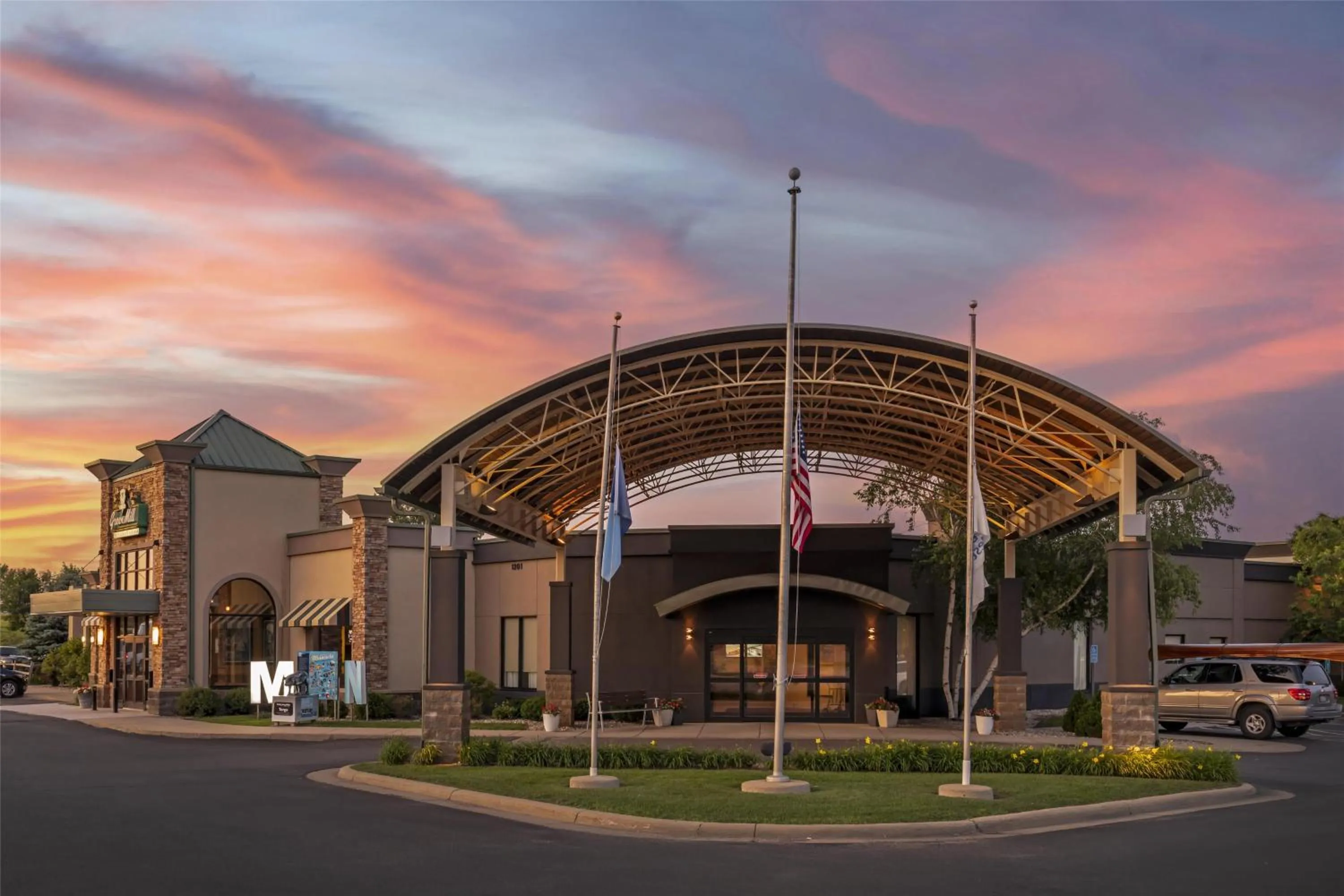 Property building in Best Western Fairmont