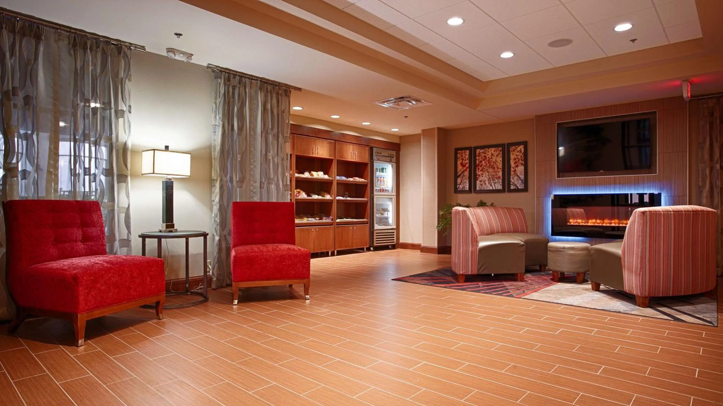 Lobby or reception in Best Western Plus Willmar