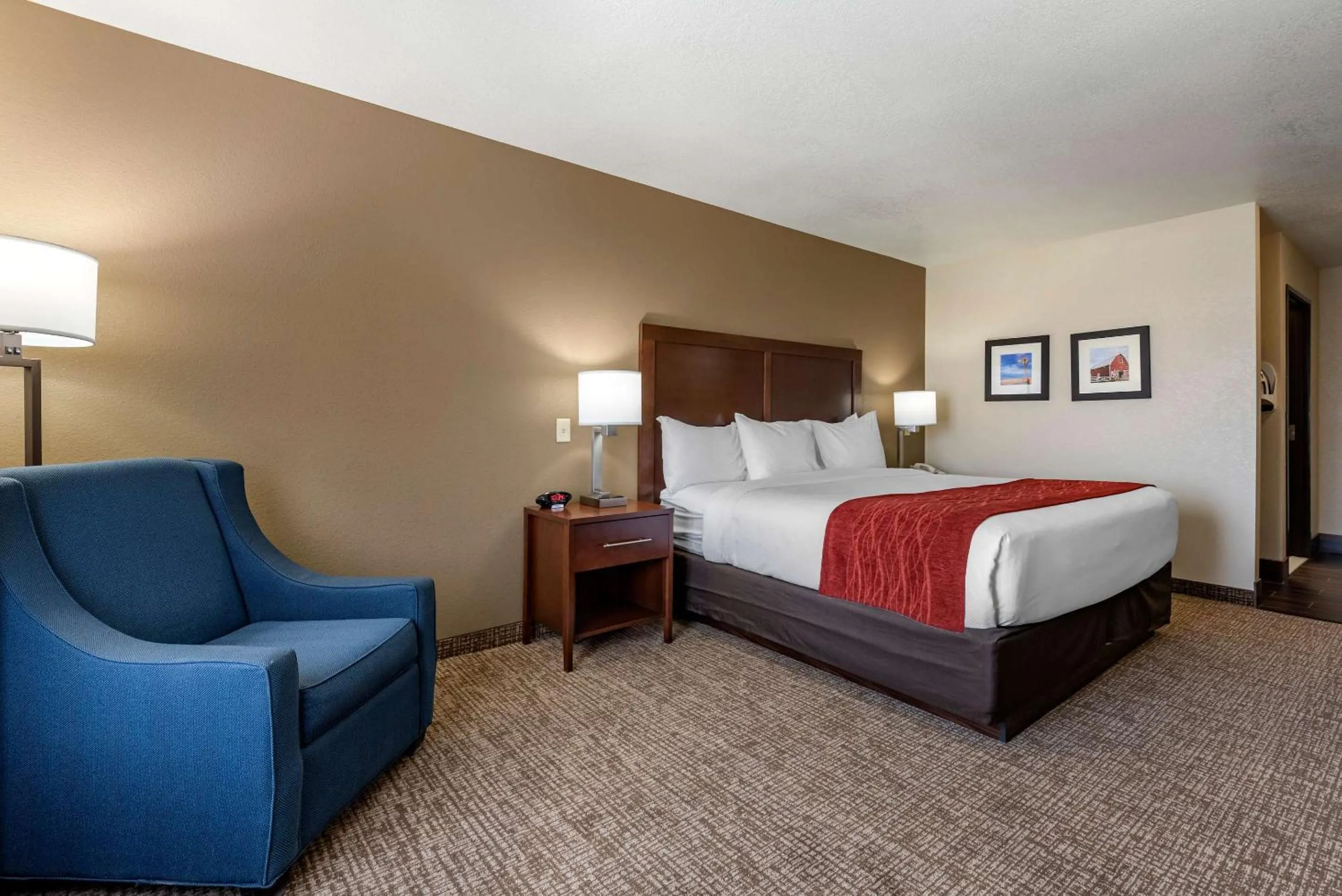 Bedroom, Bed in Comfort Inn & Suites Goodland