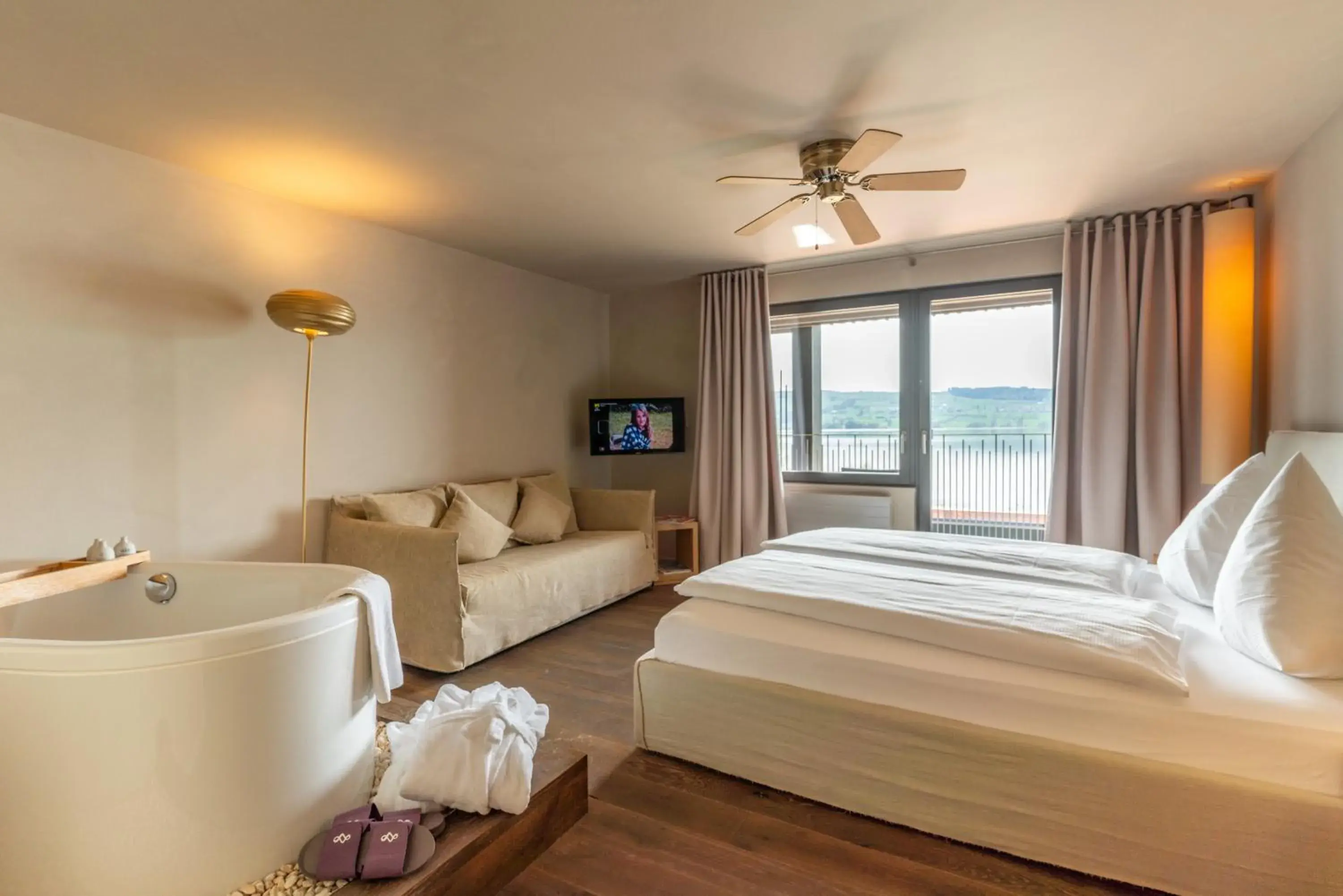 Premium Room with Lake View - single occupancy in Sonne Seehotel Premium Room with Lake View - single occupancy in Sonne Seehotel