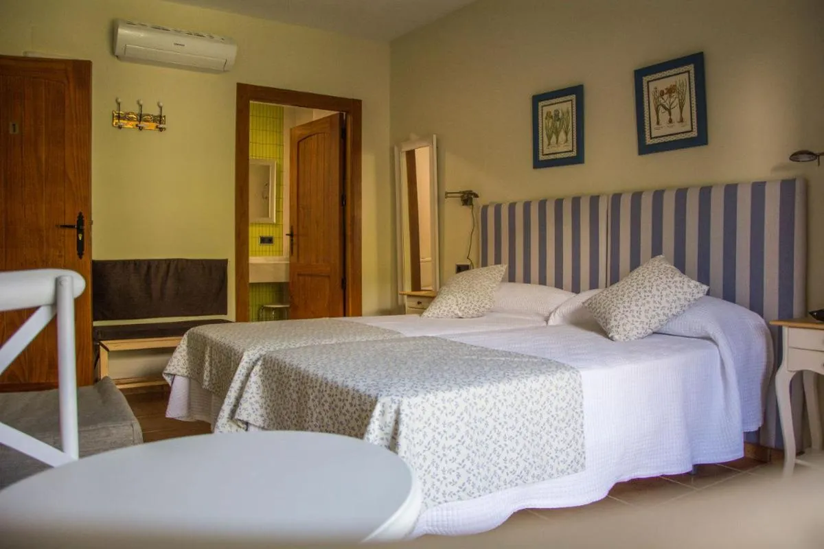 Bed in Casa Rural Fuente El Boticario