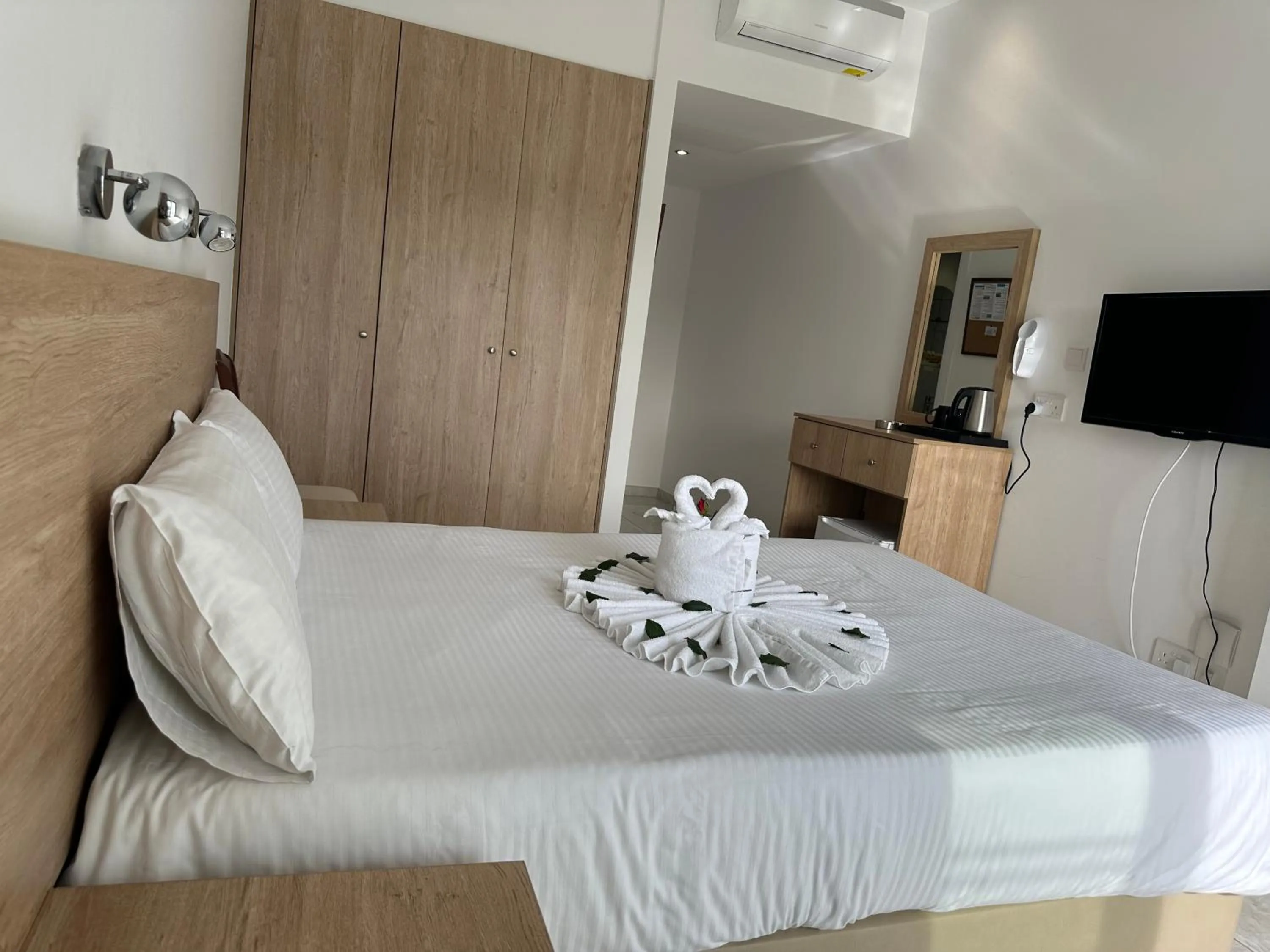 Bed in Souli Beach Hotel