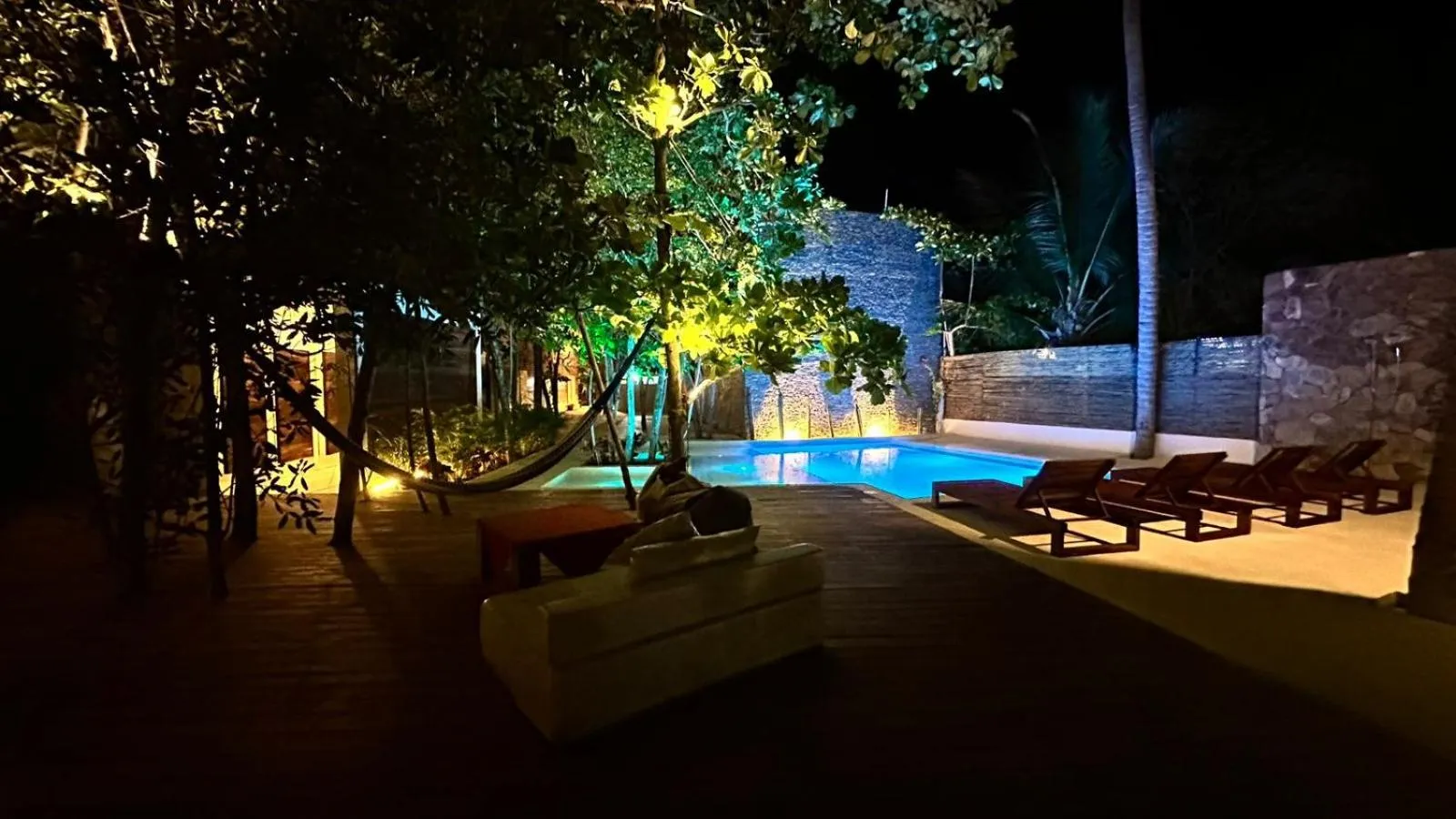 Swimming pool in Hotel Noga