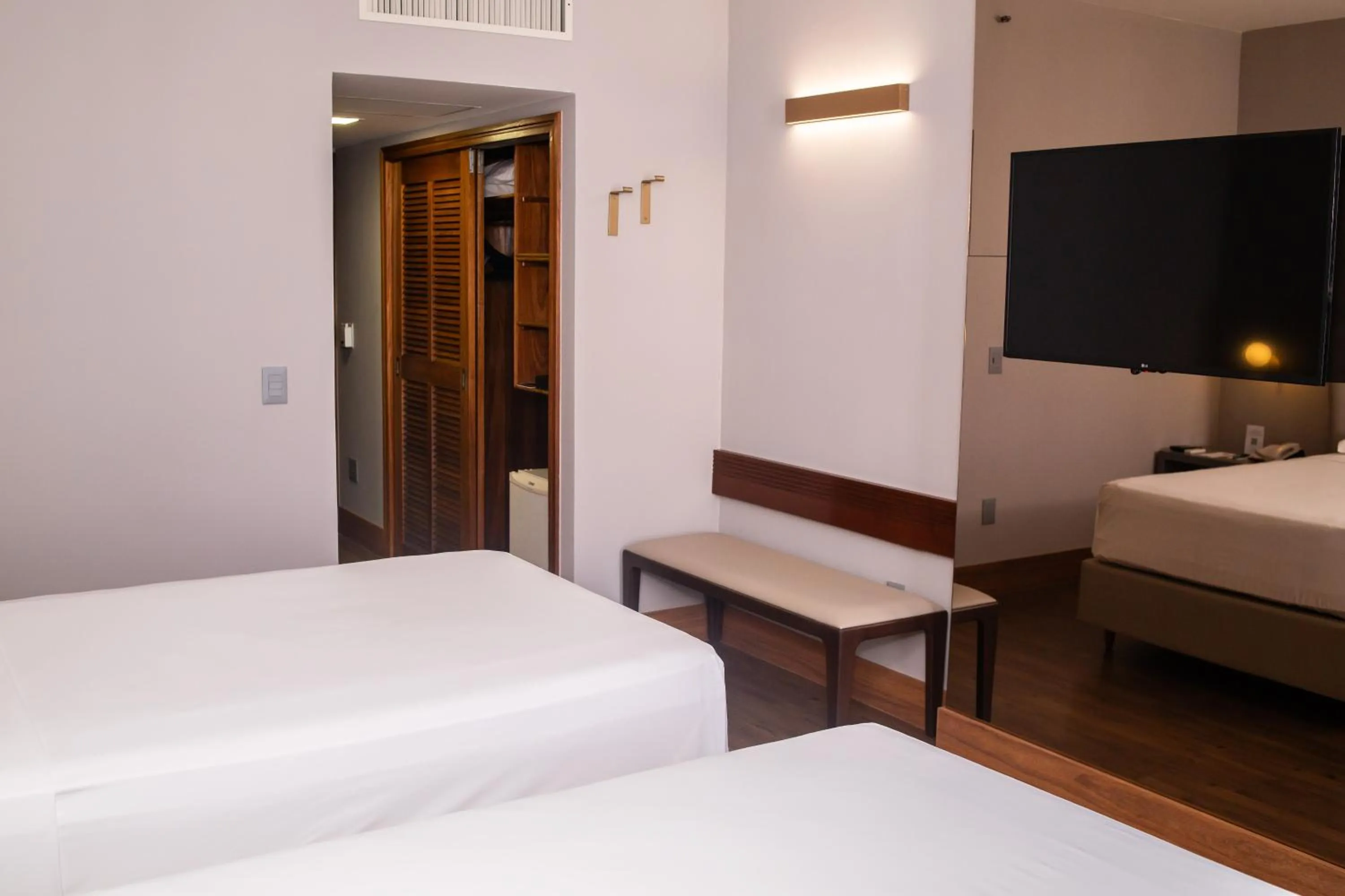Bed in Ouro Minas Hotel Belo Horizonte, Dolce by Wyndham