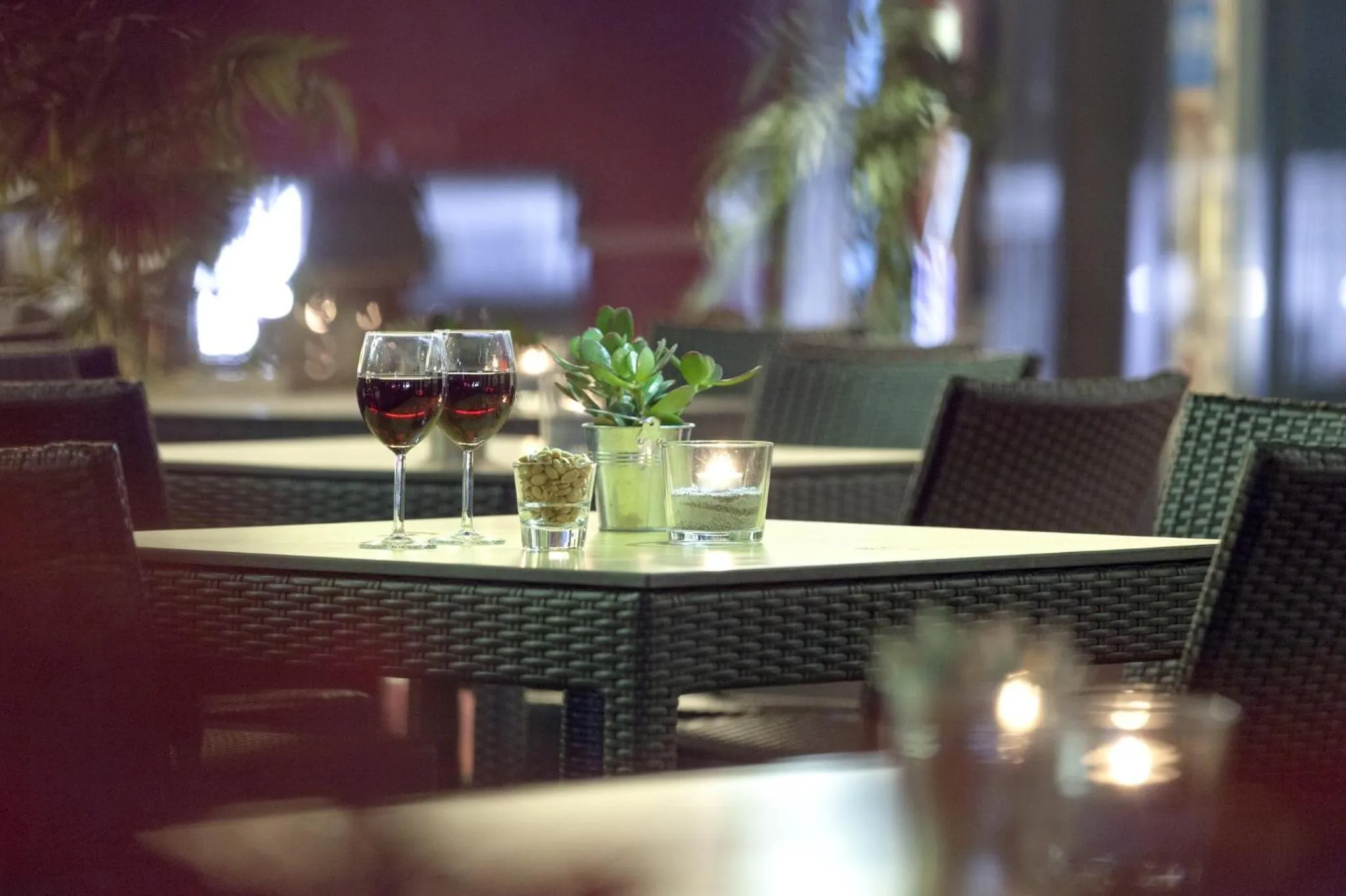 Bedroom in Holiday Inn Express Zürich Airport by IHG