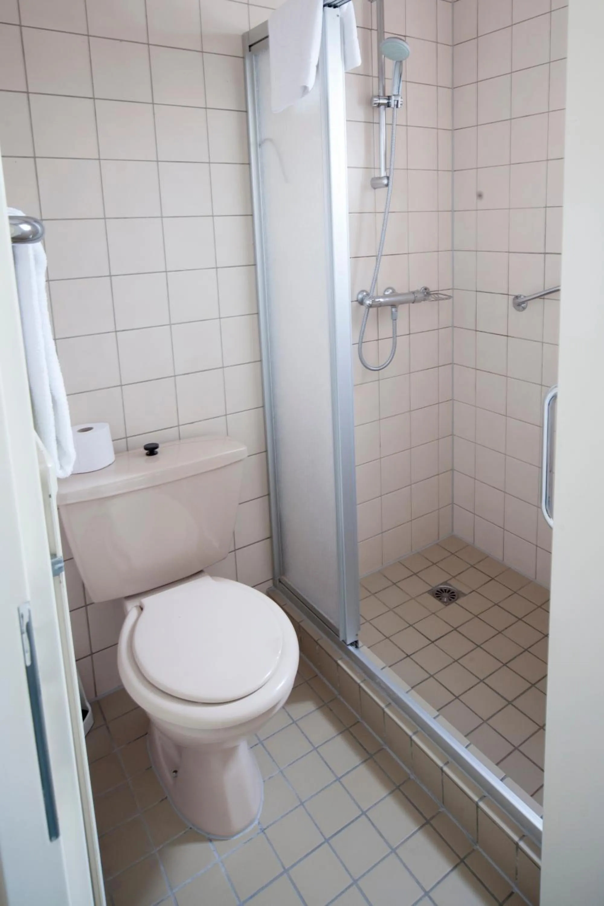 Shower in Fletcher Hotel Restaurant Veldenbos