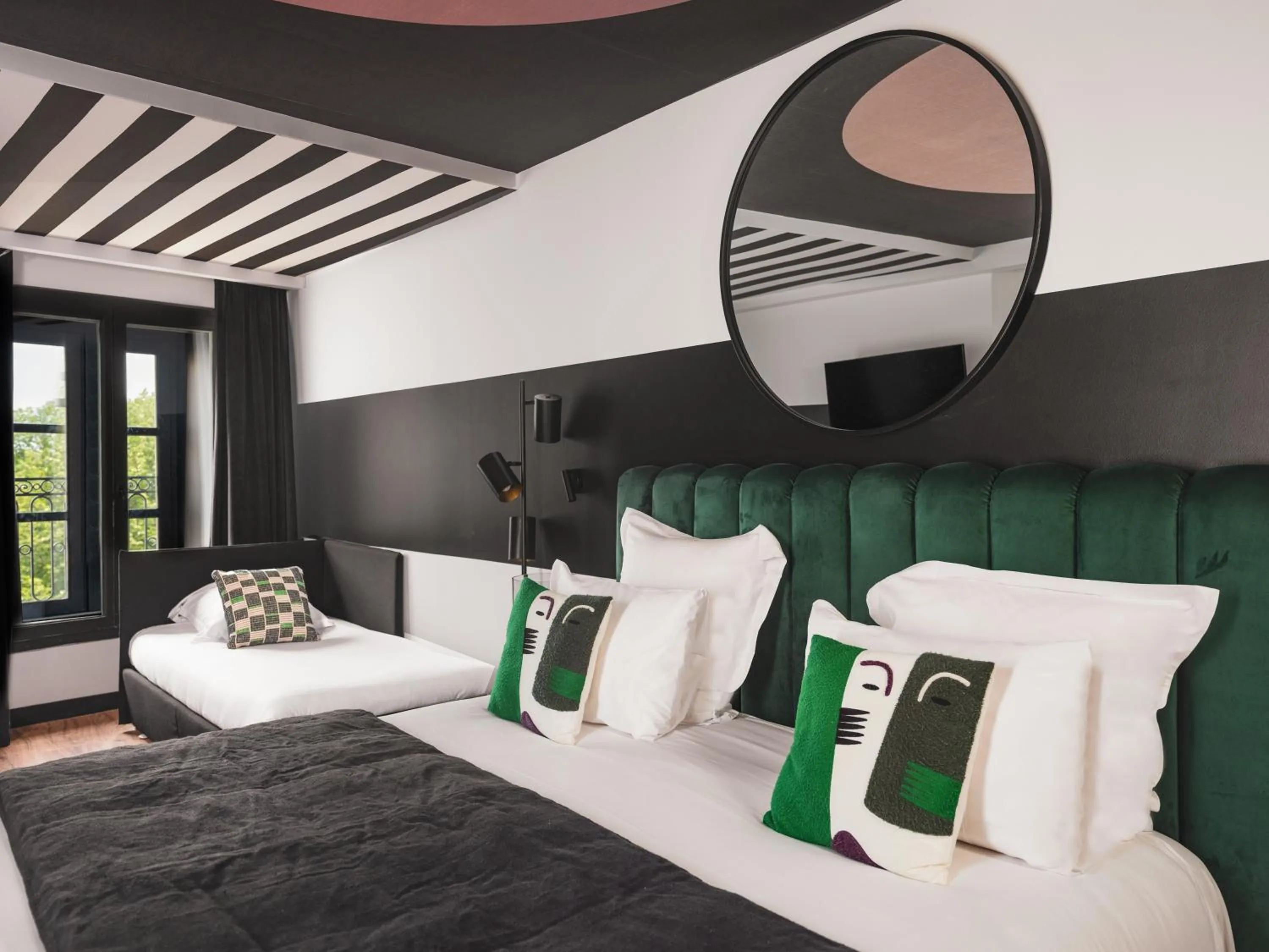 Bedroom, Bed in Maisons du Monde Hôtel & Suites - La Rochelle Vieux Port